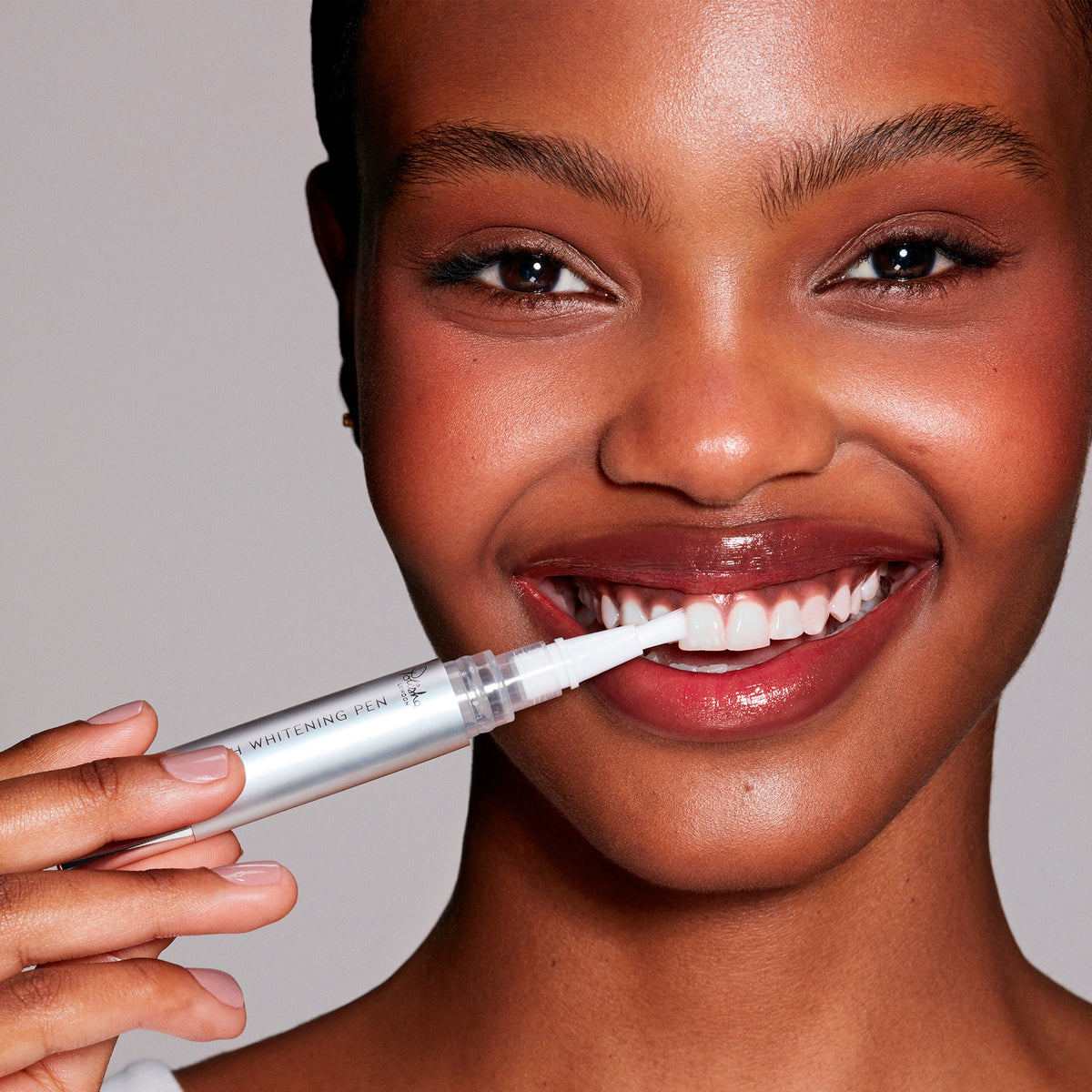 Polished London Teeth Whitening Pen And Rejuvenating Serum Bundle