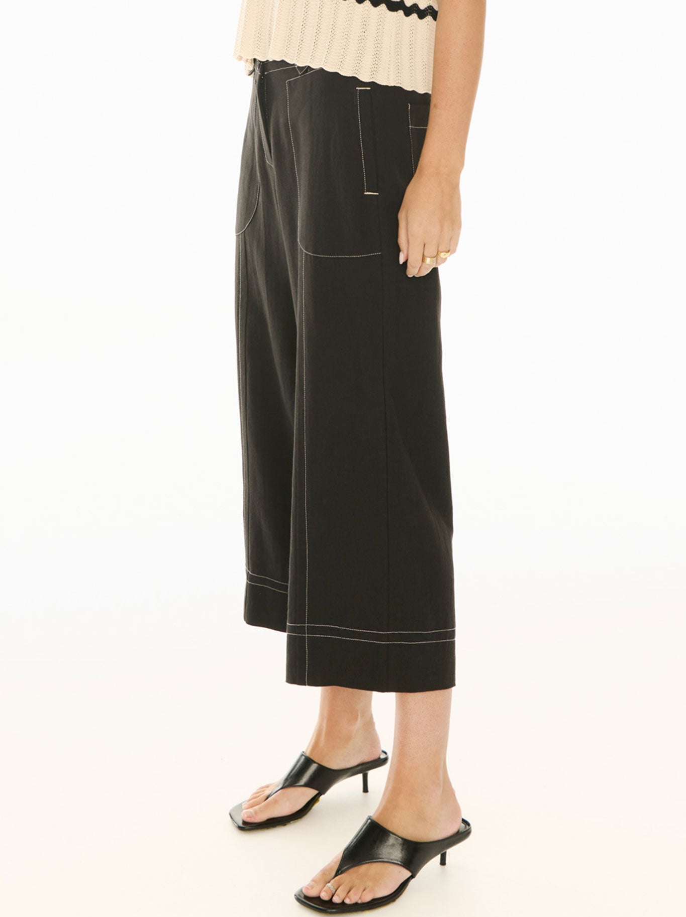 Pol Oskar Cropped Pant (Black)