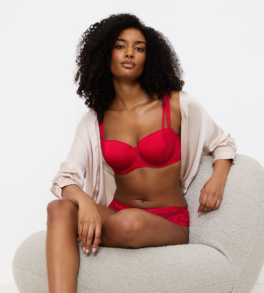 Image of Bras. Productname: Triumph Palina Moonlight Kiss Style Lab Wired Padded Bra in Shanghai Red colour by brand - Triumph
