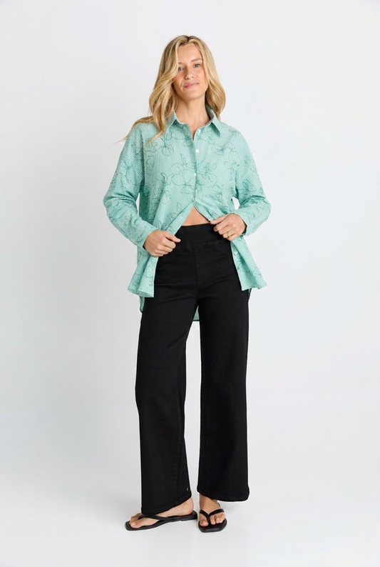 Betty Basics Straight Stretch Jean (Black)