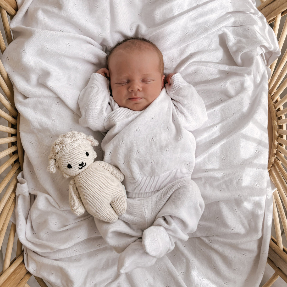 Heirloom Knit 4 Piece Gift Set - White