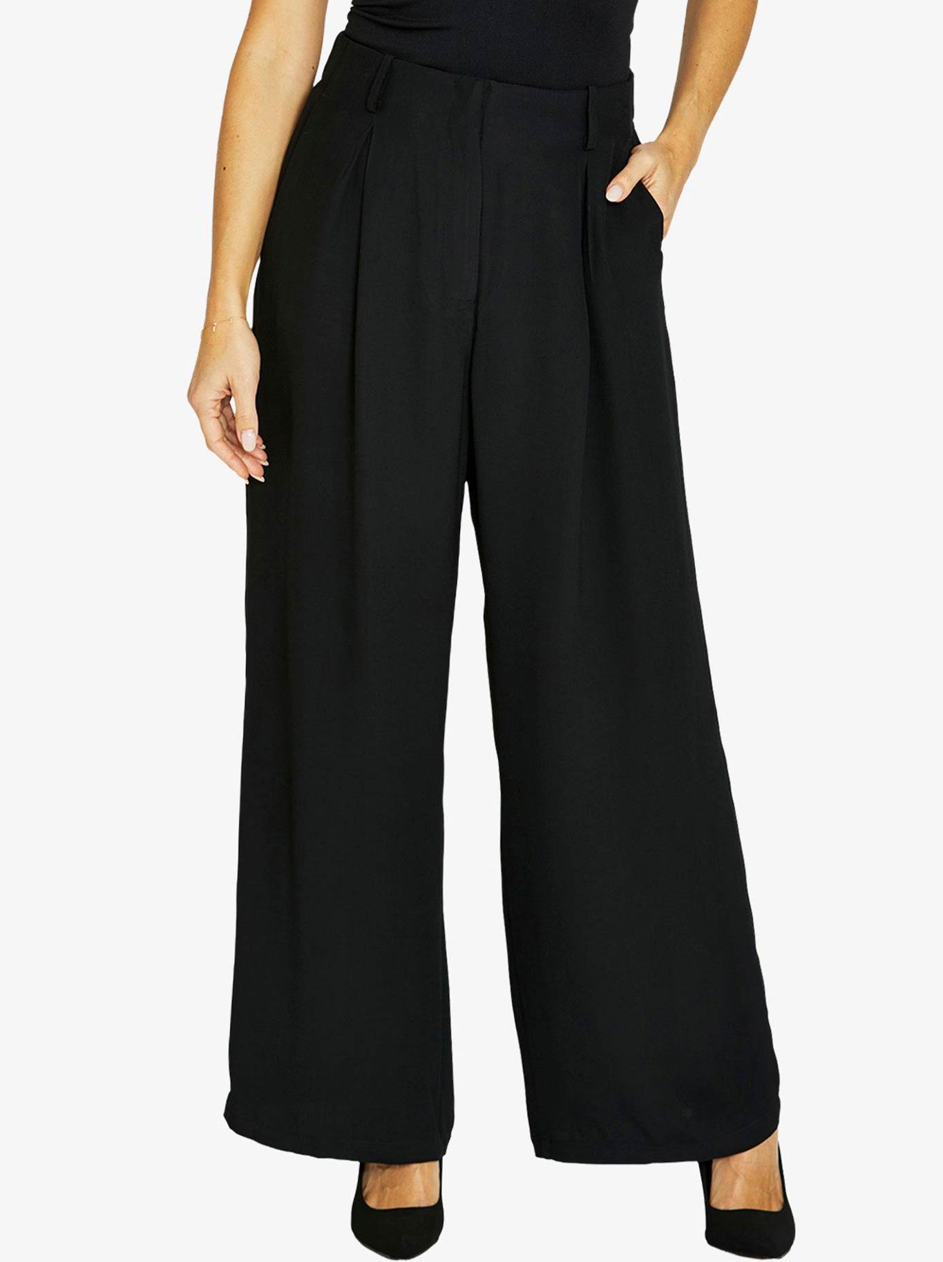 Image of a model wearing Pants. Productname: PINGPONG SAMMI WIDE LEG PANT in Black colour by brand - Ping Pong