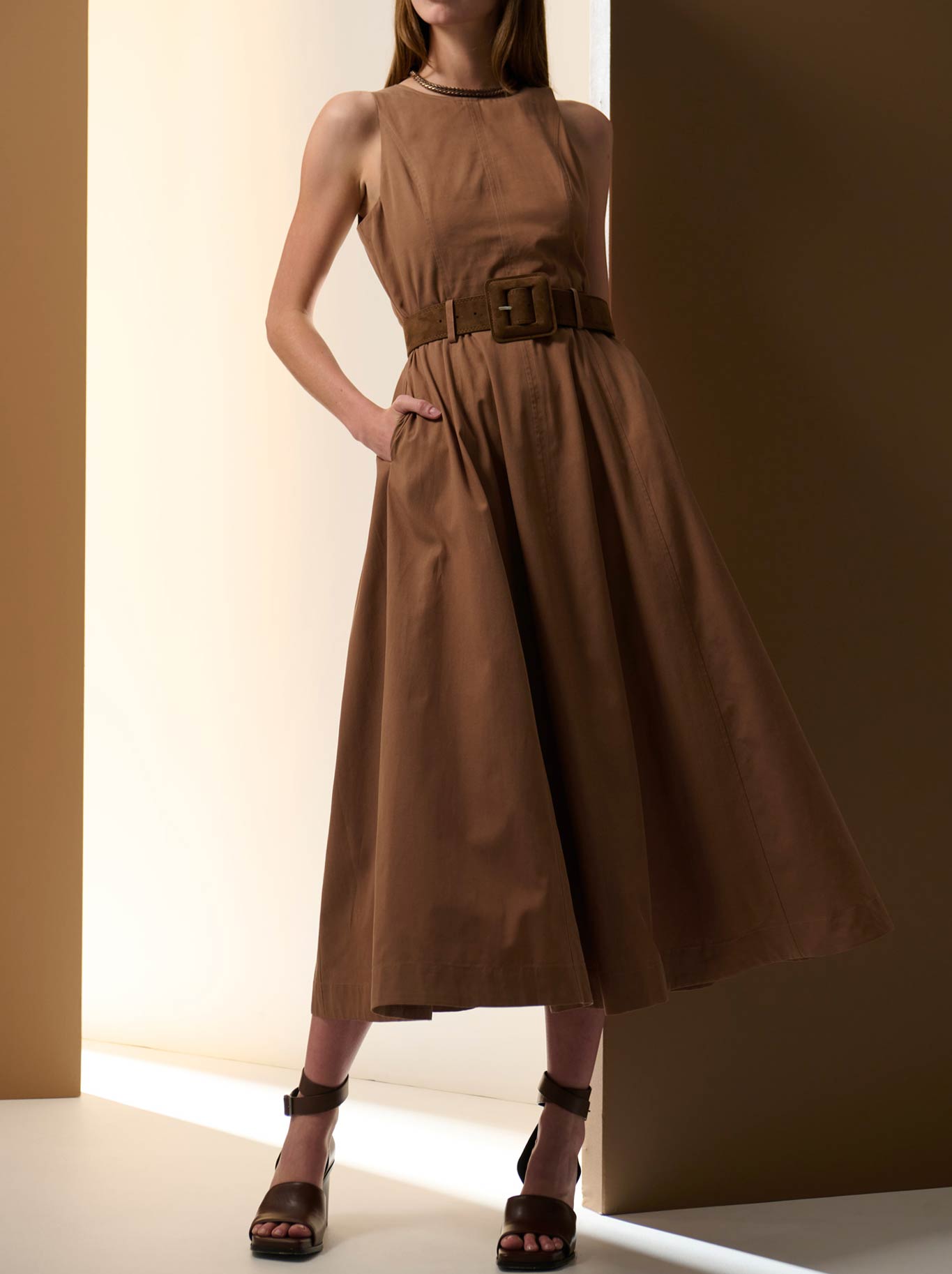 POL ODETTE BELTED DRESS (Chocolate)