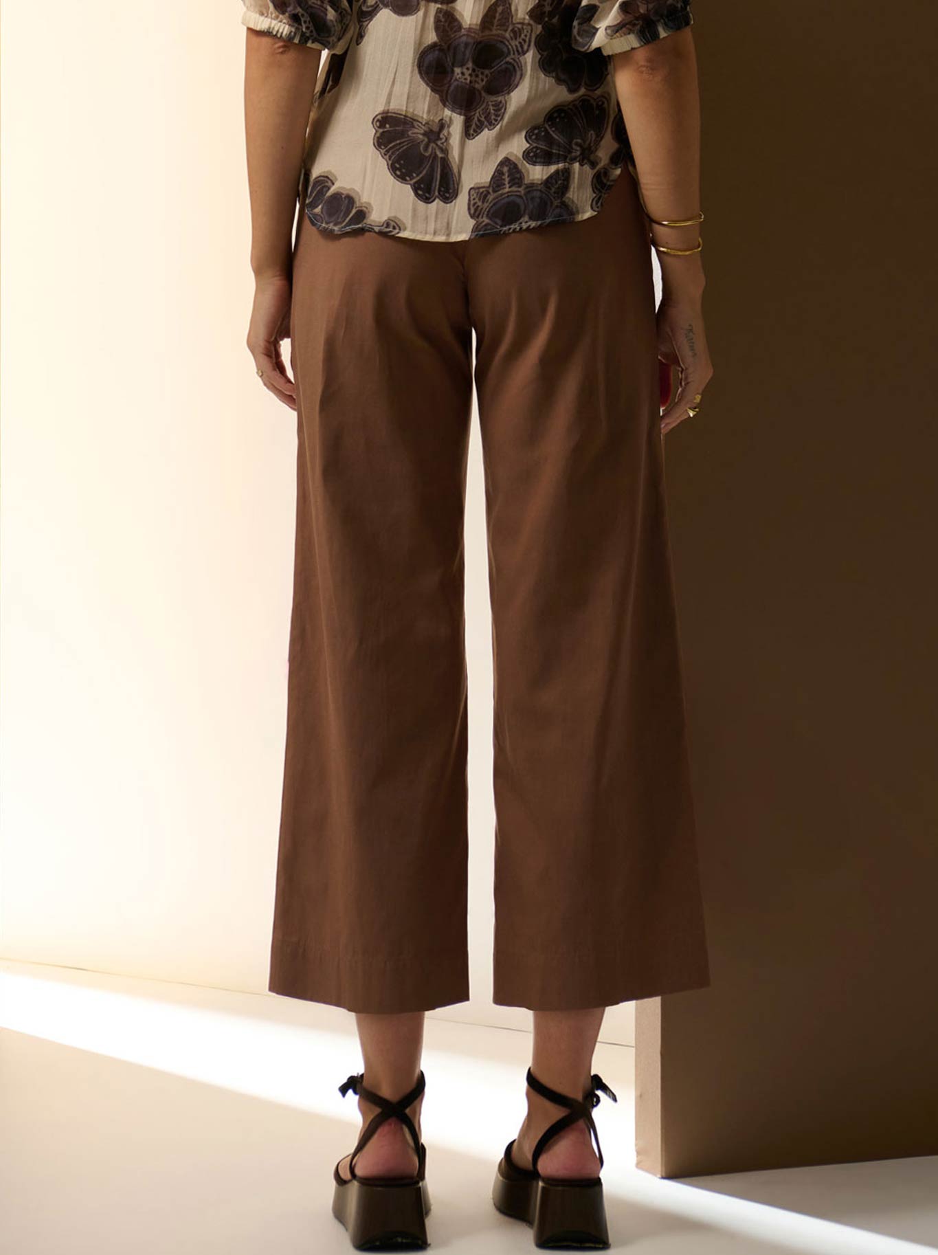 POL ODETTE BELTED PANT (Chocolate)