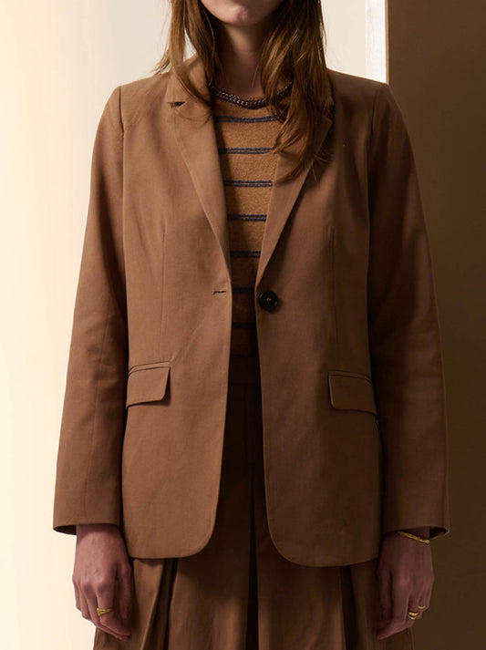 Image of Coats & Jackets. Productname: POL ODETTE TAILORED JACKET in Chocolate colour by brand - Pol