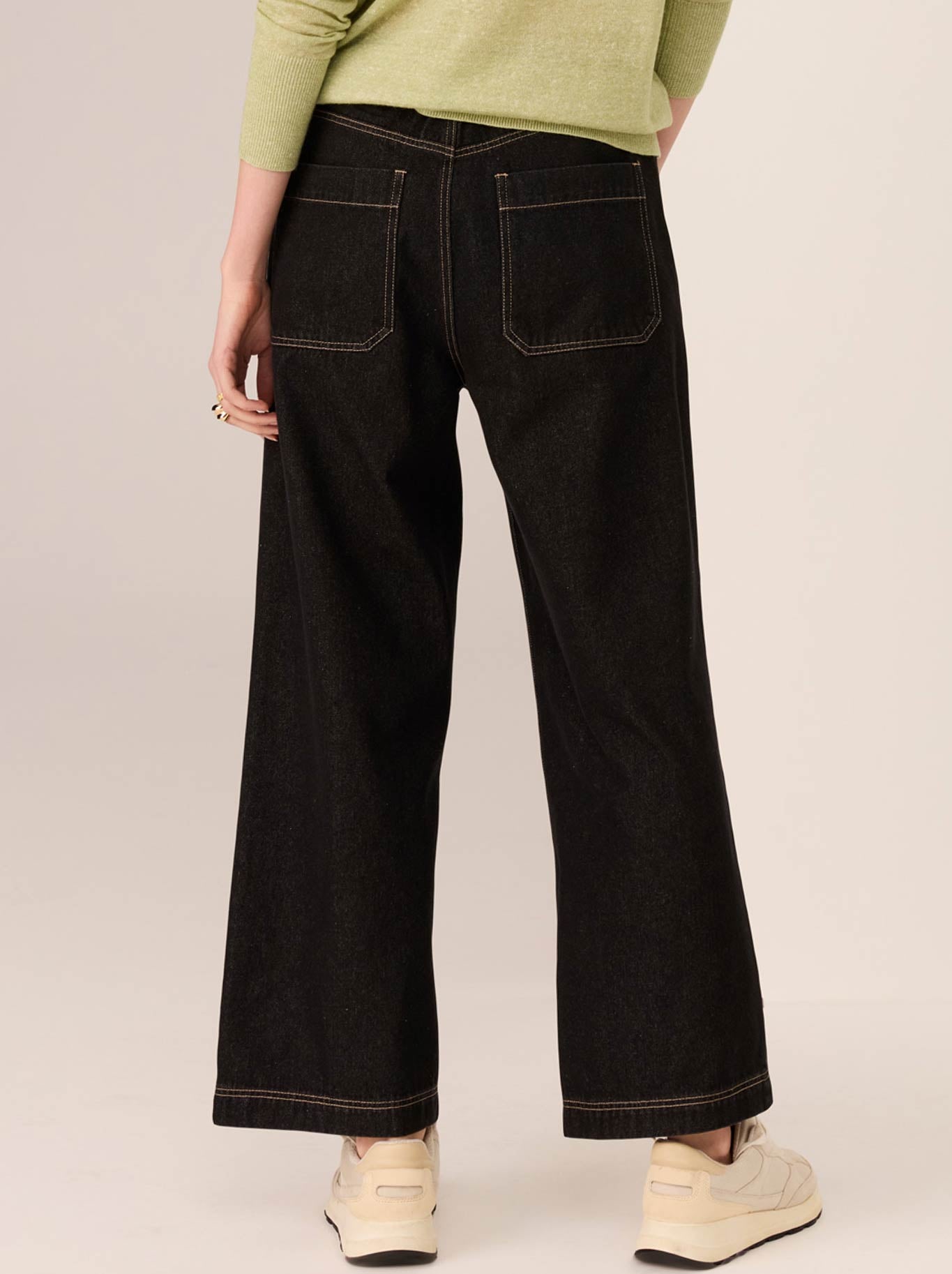 POL ANDIE CROPPED JEAN (Black Wash)