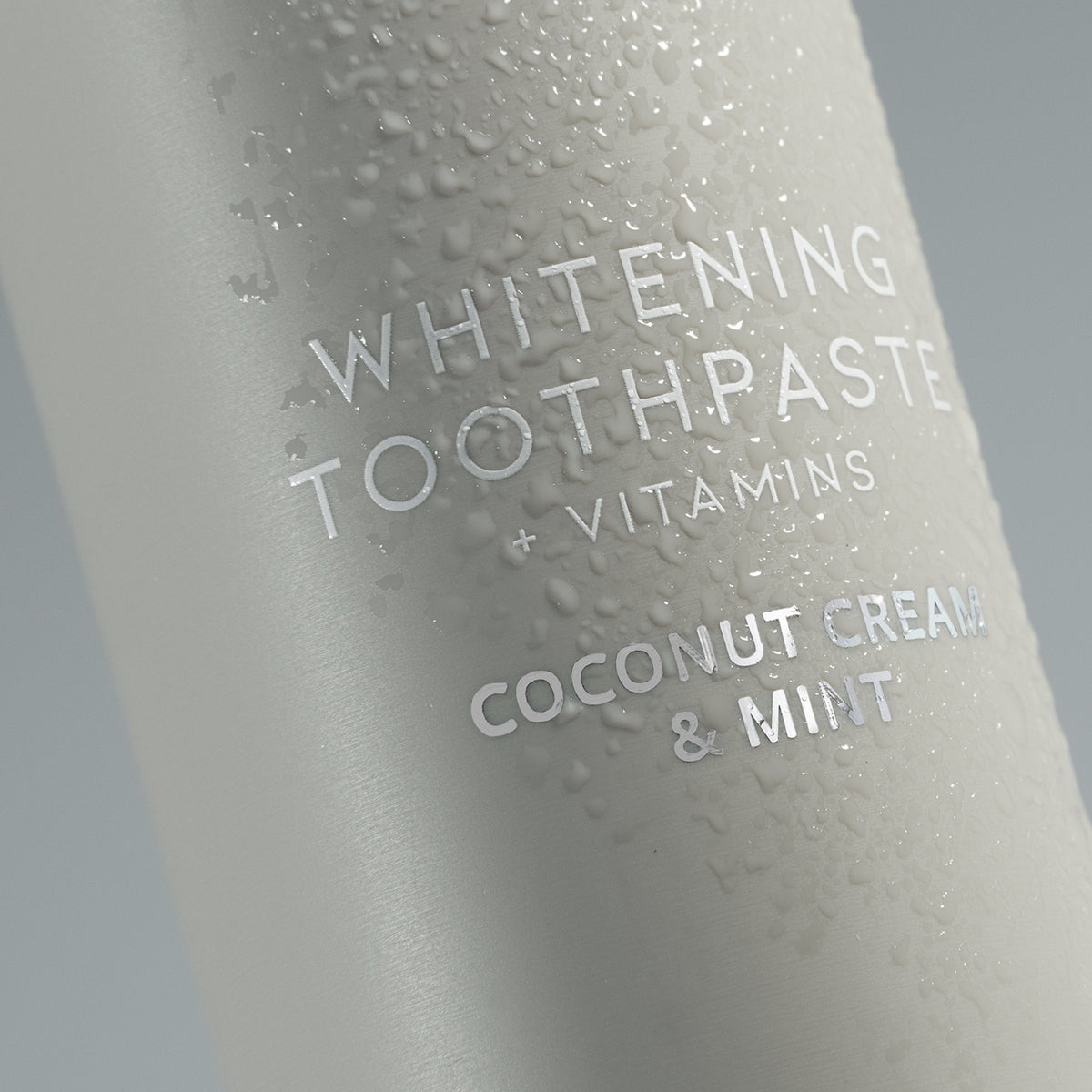 Polished London Prebiotic Whitening Toothpaste Coconut Cream & Mint 75ml