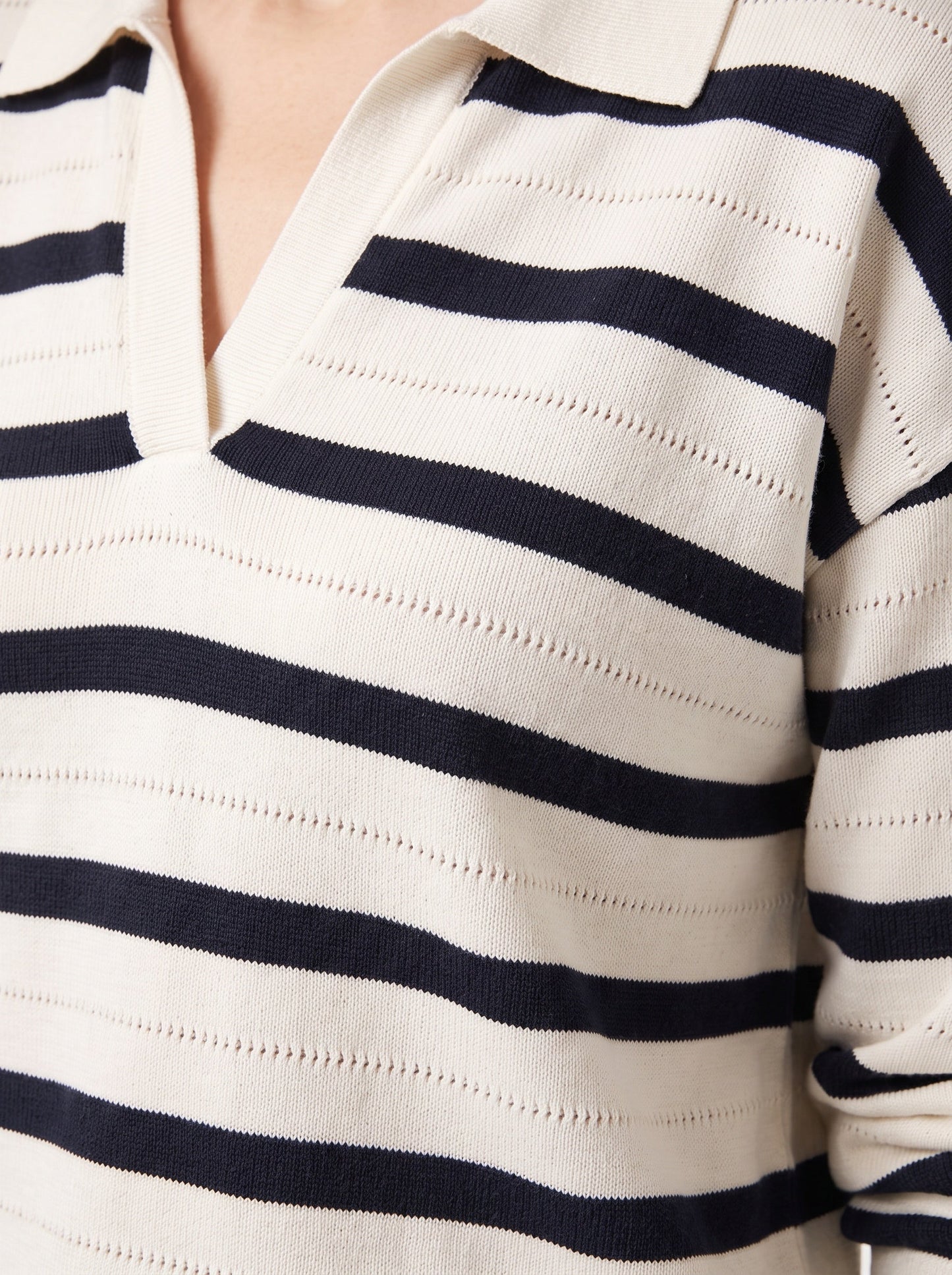 White & Co. Polo Frenchie Knit (Navy/White)