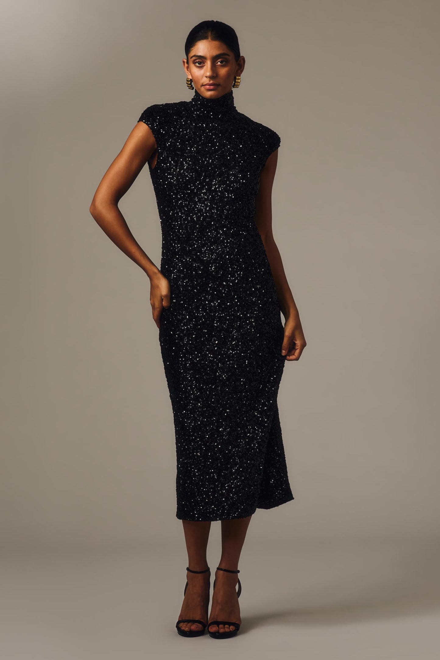 Carla Zampatti Crushed Sequin Cap Sleeve Midi Dress (Black)
