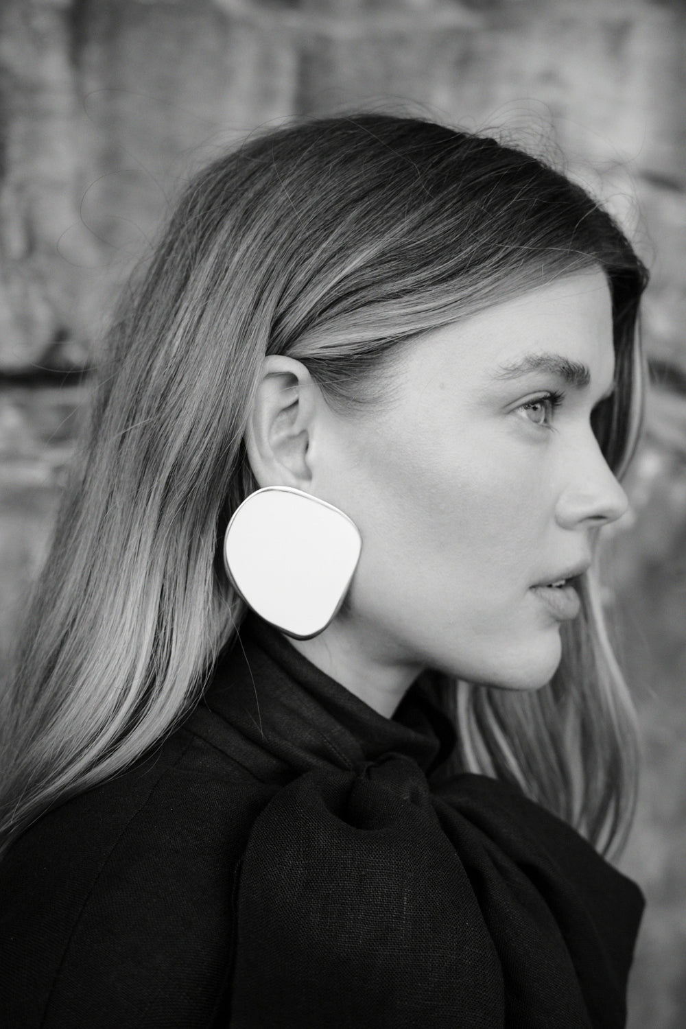 Carla Zampatti Enamel Spot Earrings (Cream)