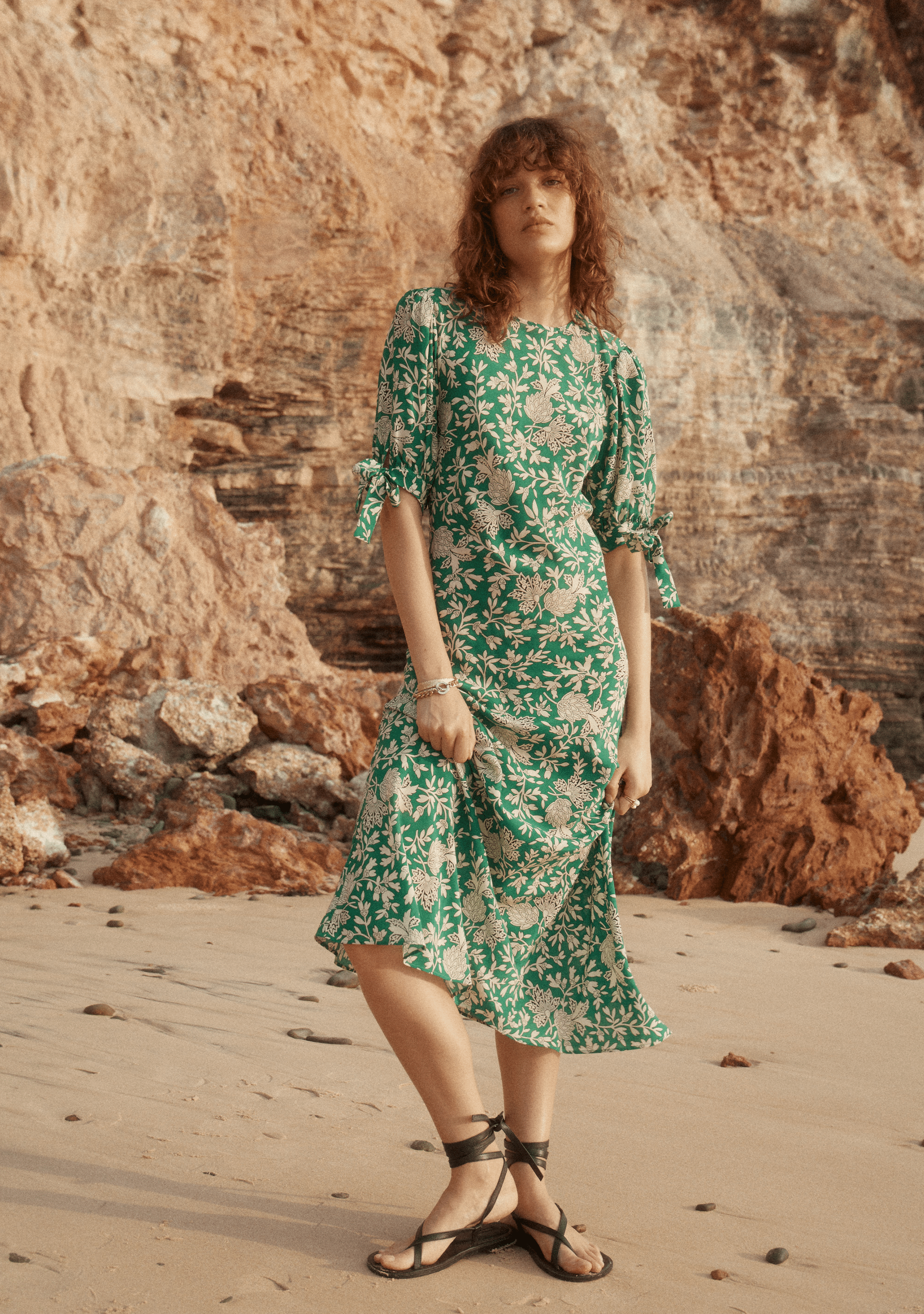 Image of Dresses. Productname: Auguste The Label Raelynn Midi Dress in Green colour by brand - Auguste The Label