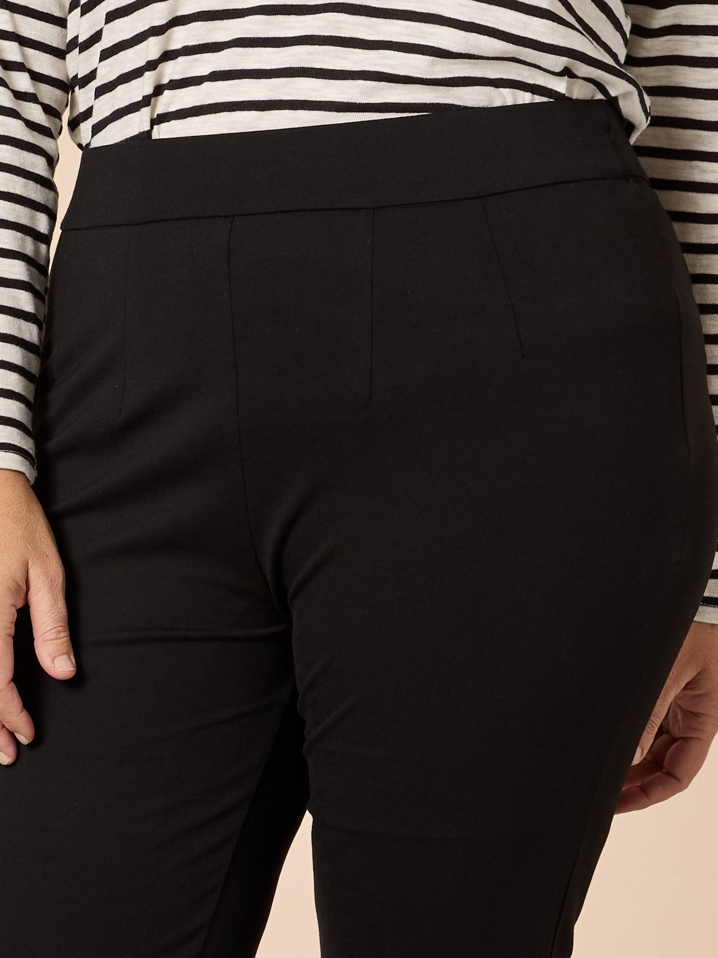 Threadz Carla Flare Pant (Black)