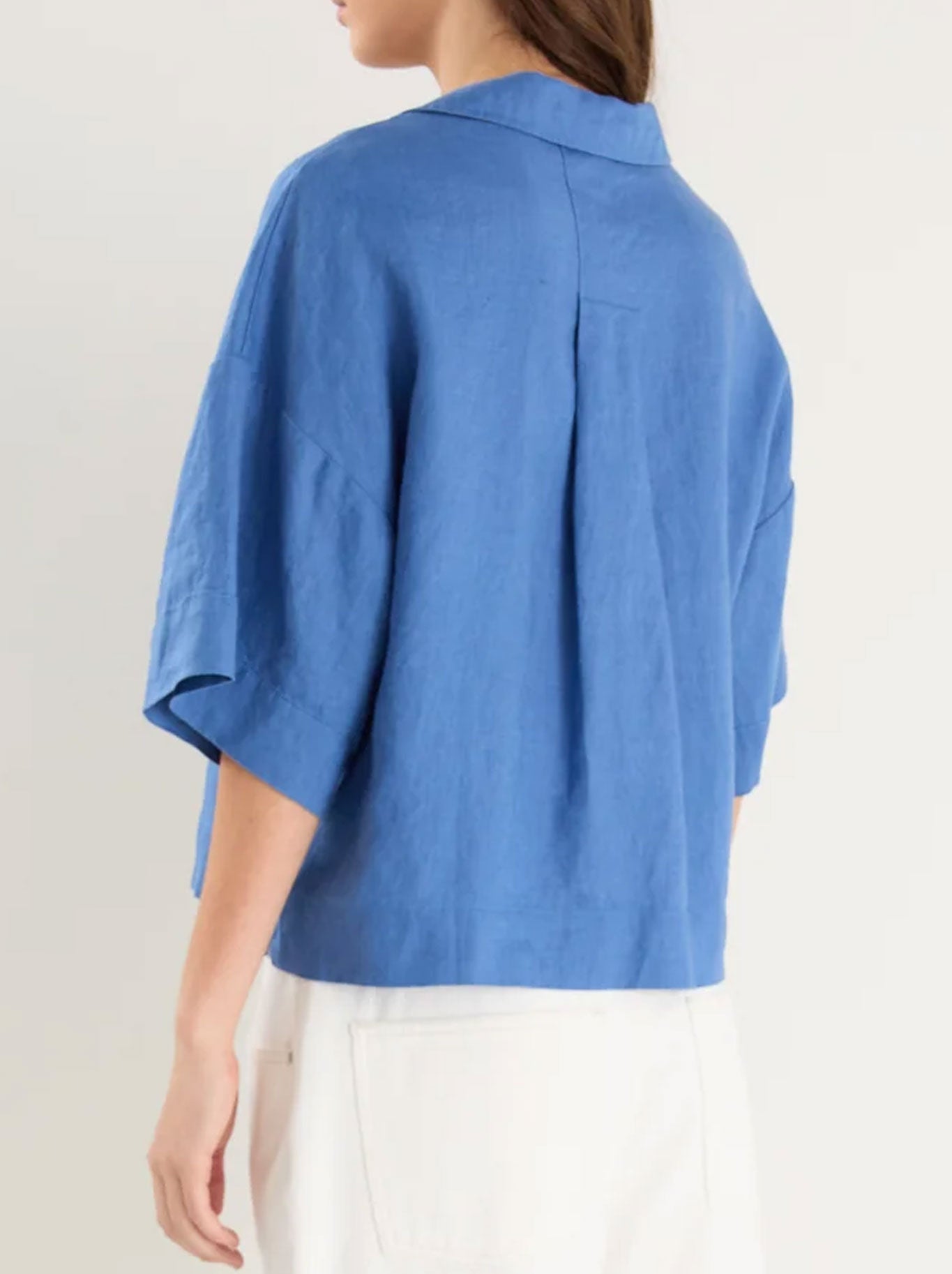 RE:UNION THE LABEL MEANDER LINEN BOXY SS SHIRT (Cornflour Blue Chambray)