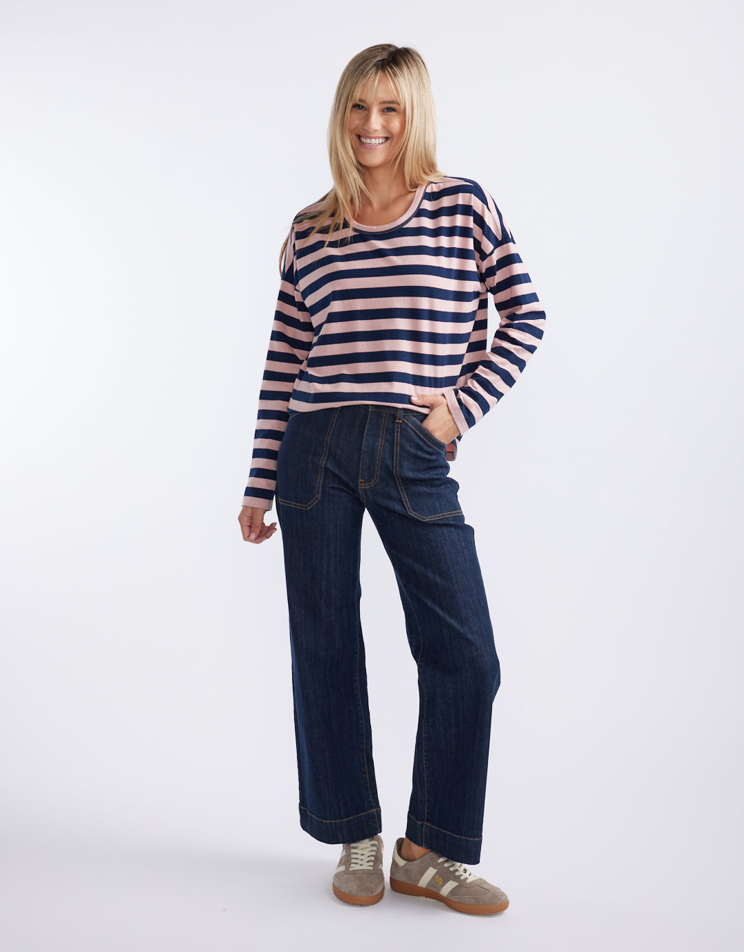 White & Co. Relaxed Long Sleeve T-Shirt (Navy/Washed Pink)