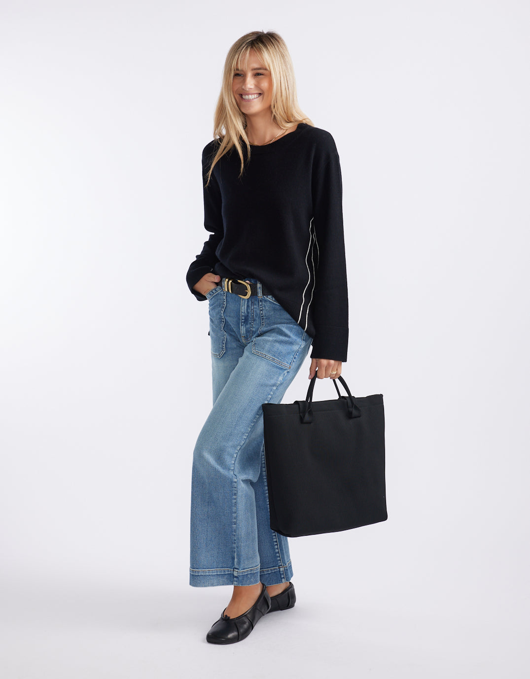 White & Co. Riviera Wool Cashmere Knit (Black)