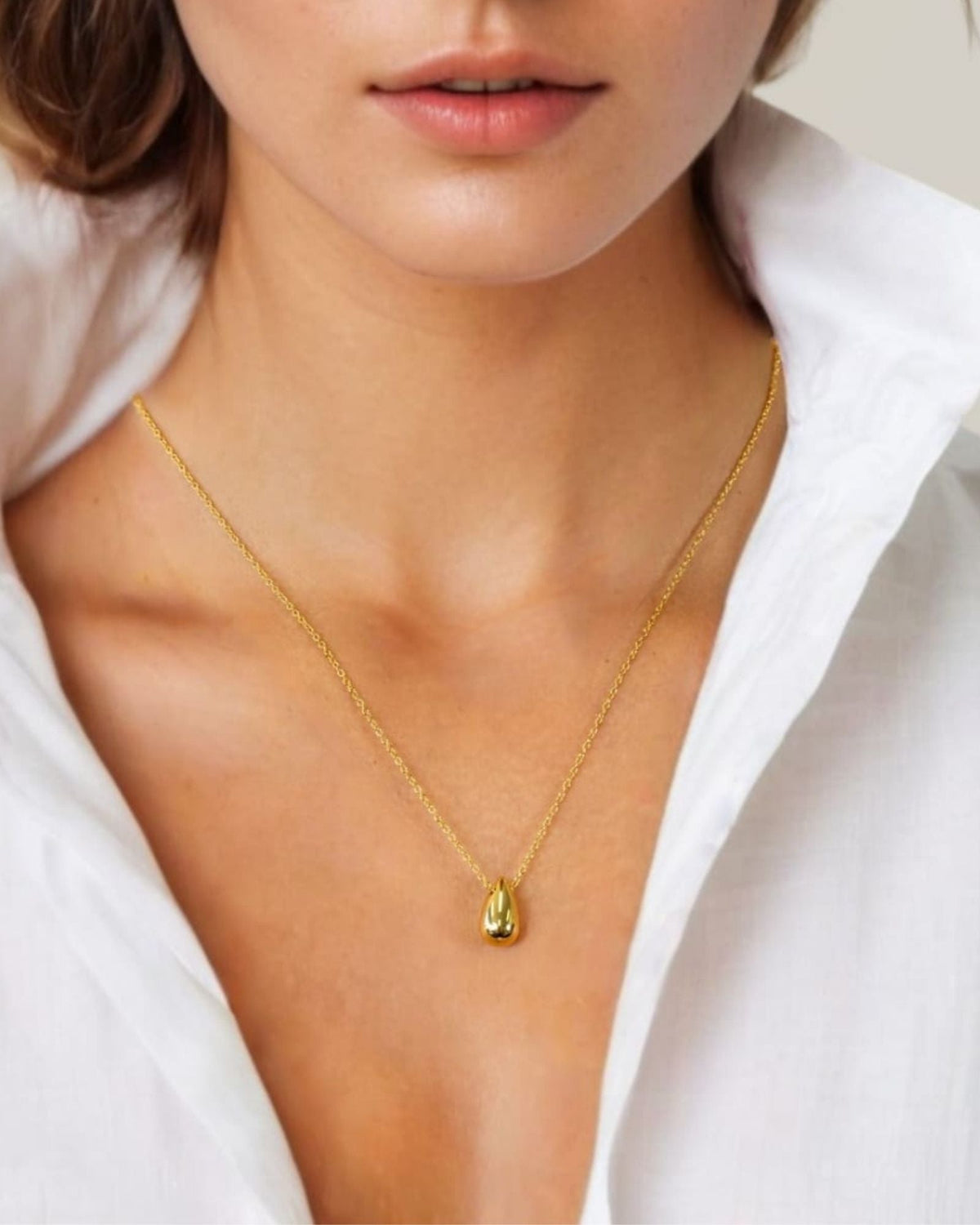 LAVANA Raindrop Silver Pendant Necklace