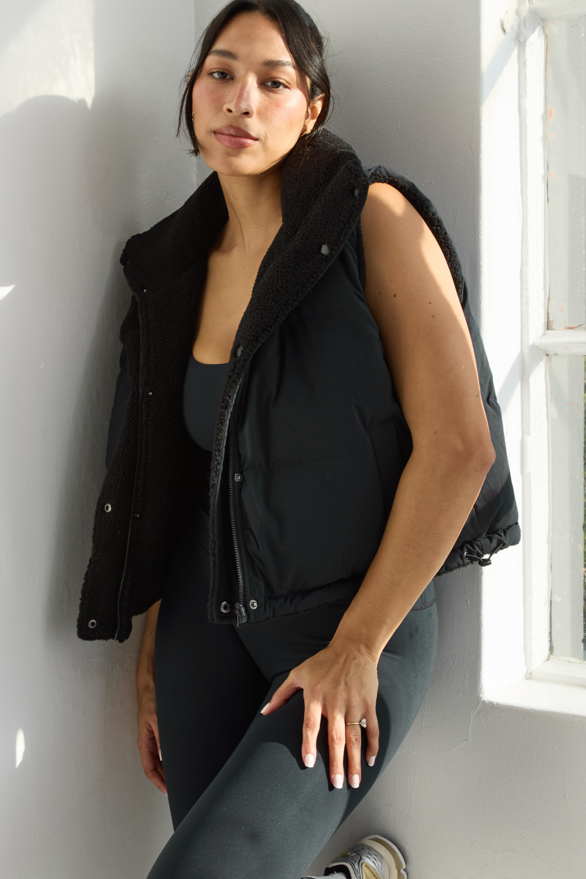 Reversible Sherpa Vest (Black)