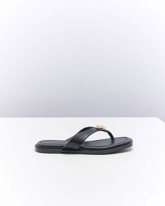 Image of Sandals. Productname: Walnut Melbourne Rumer Sandal in Black colour by brand - Walnut Melbourne