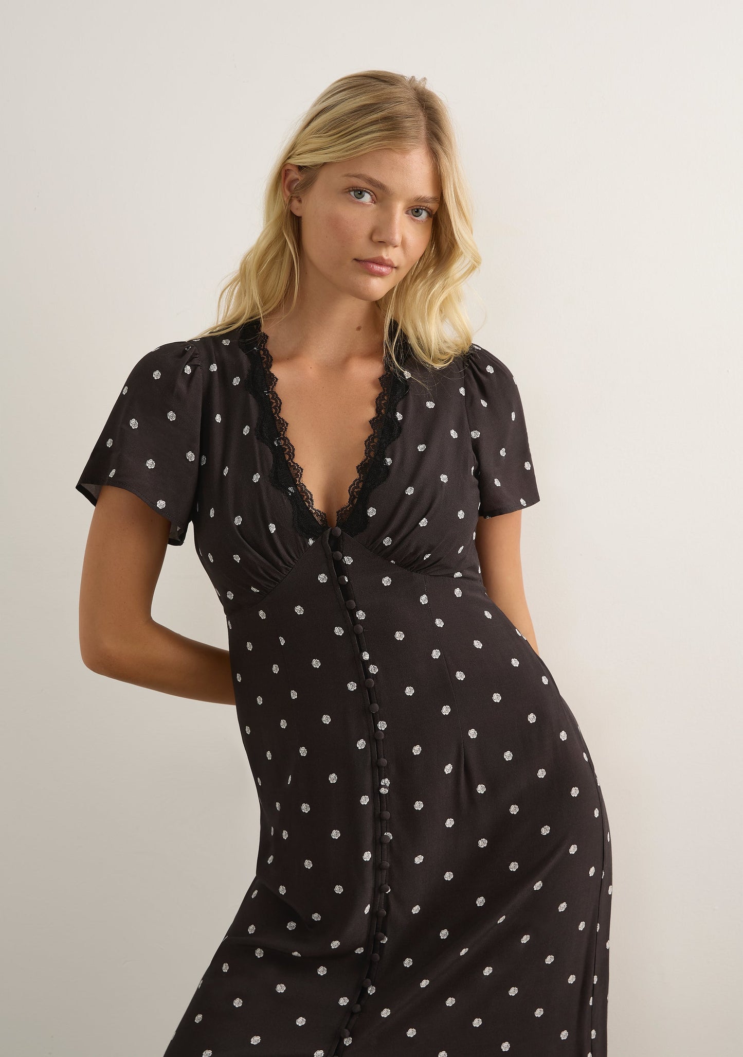 Auguste The Label Maureen Midi Dress (Black)