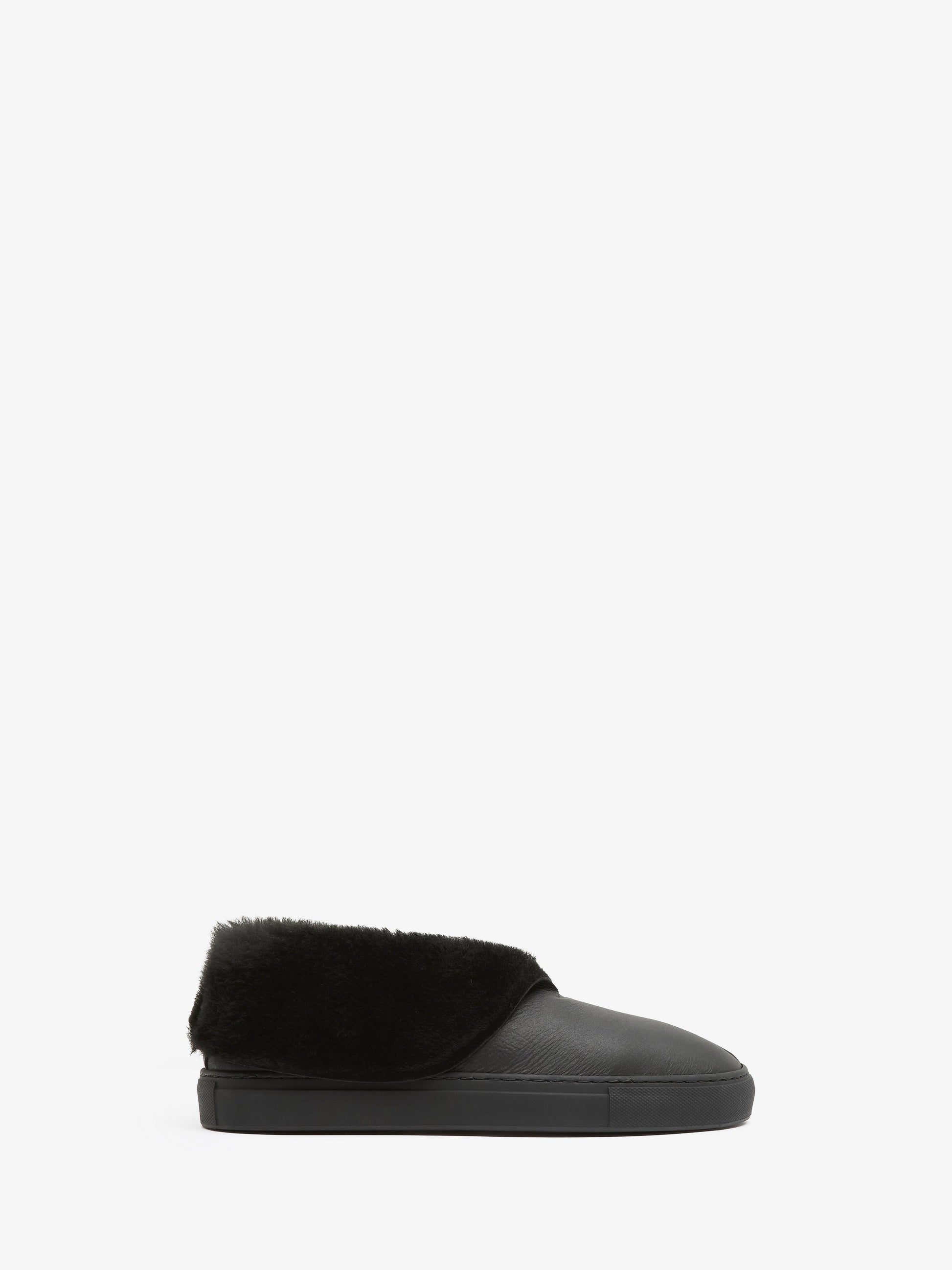 Image of Boots. Productname: CHRISTOPHER ESBER Alfie Shearling Boot in Black colour by brand - CHRISTOPHER ESBER