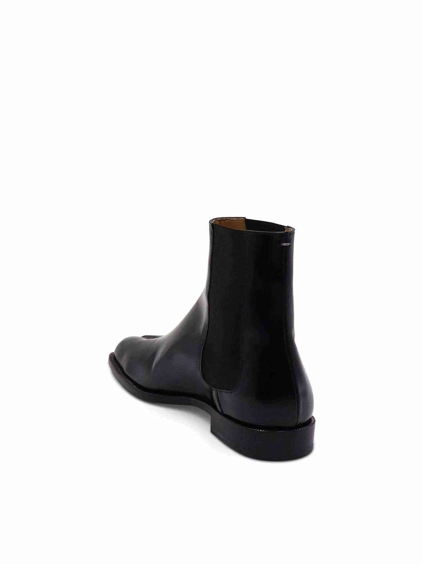 MAISON MARGIELA Tabi Toe Ankle Boots (Black)