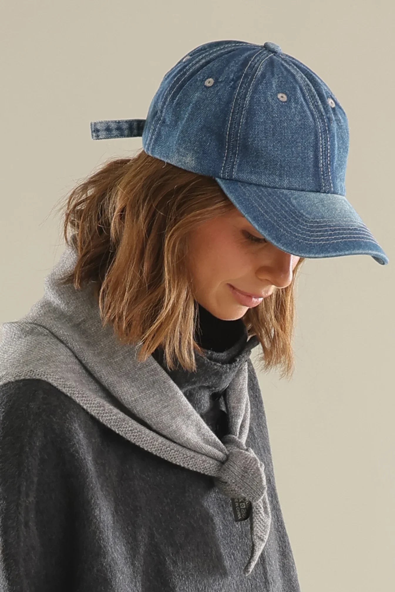 Sass Clothing Katrina Triangle Scarf (Grey)
