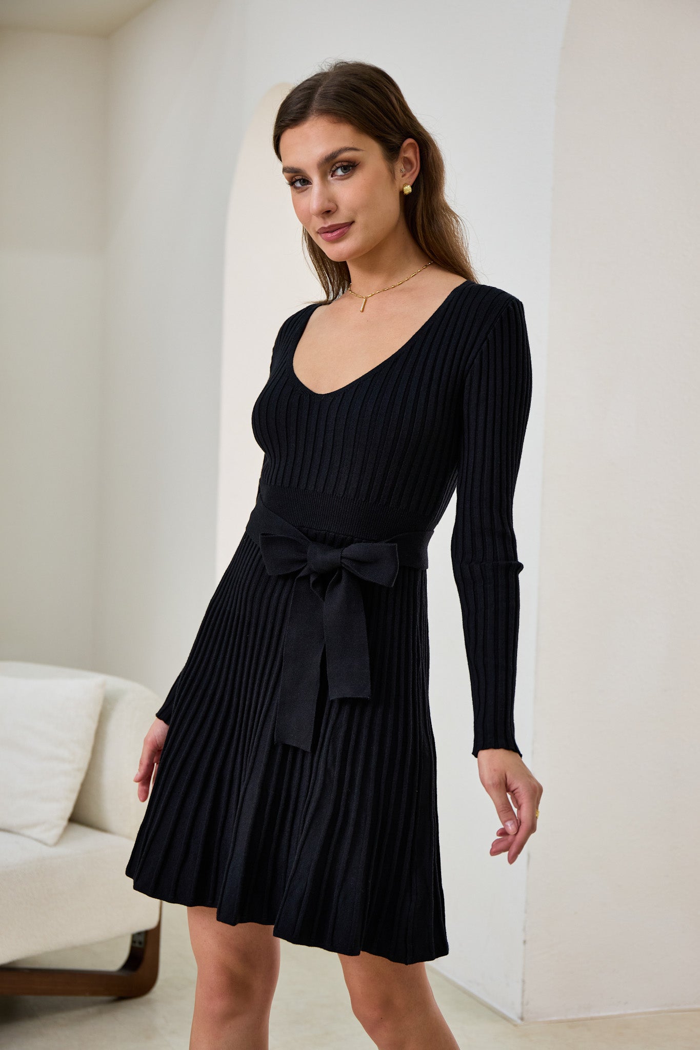 Heychic Cina Pleated Knit Mini Dress (Black)