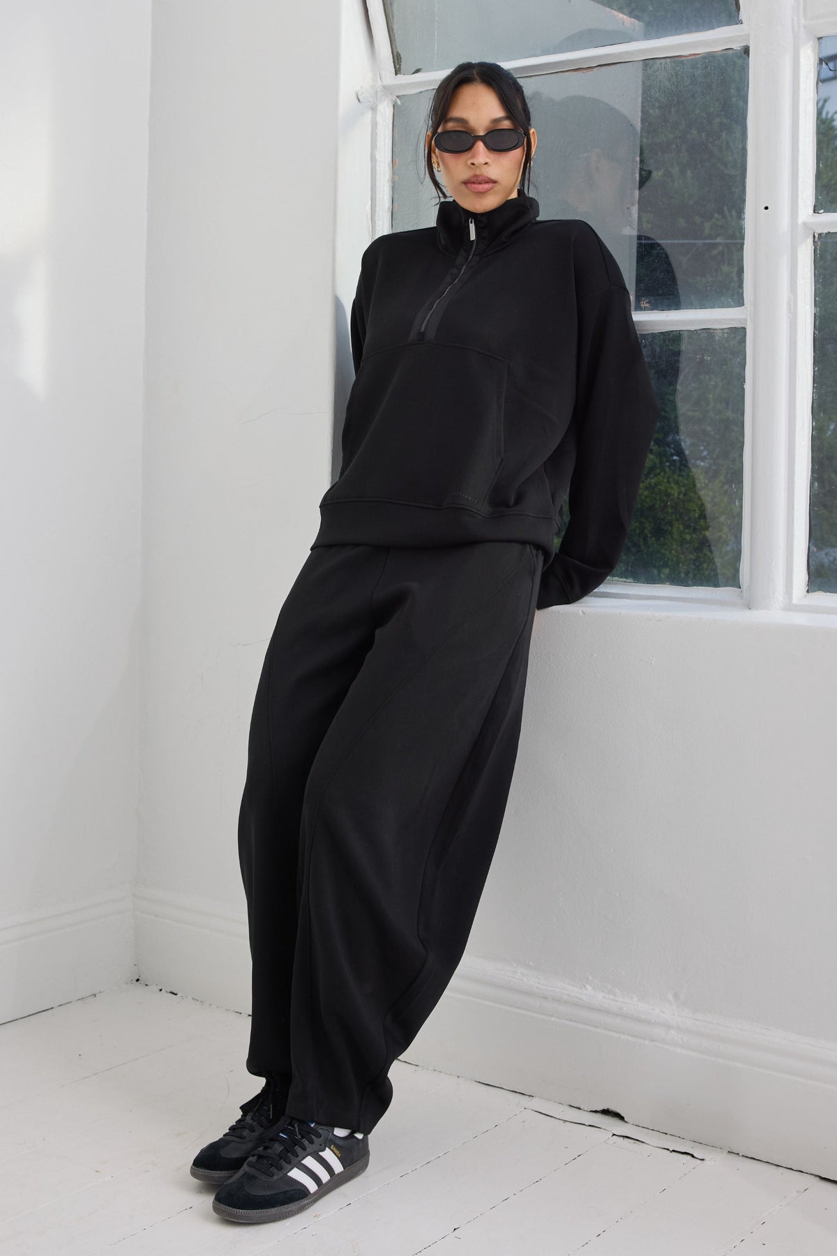 Soft Luxury 1/2 Zip Set (Black)