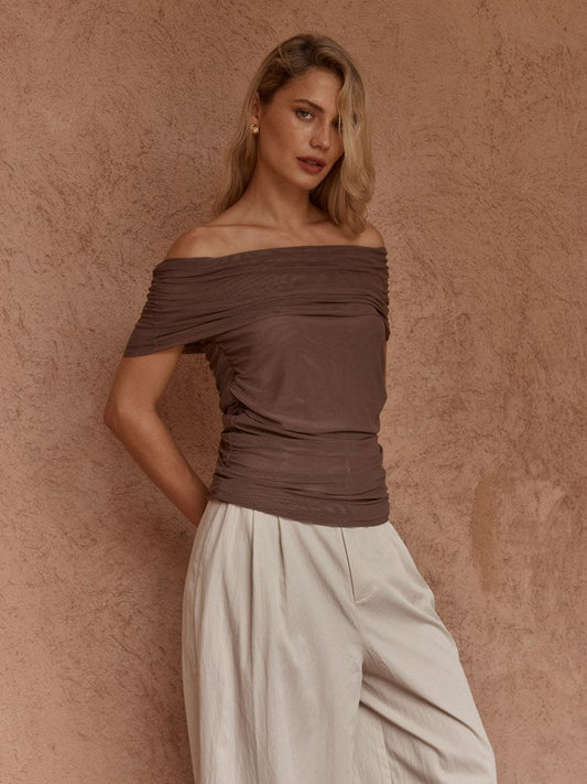 Sass Clothing Jordan Off Shoulder Top (Chocolate)