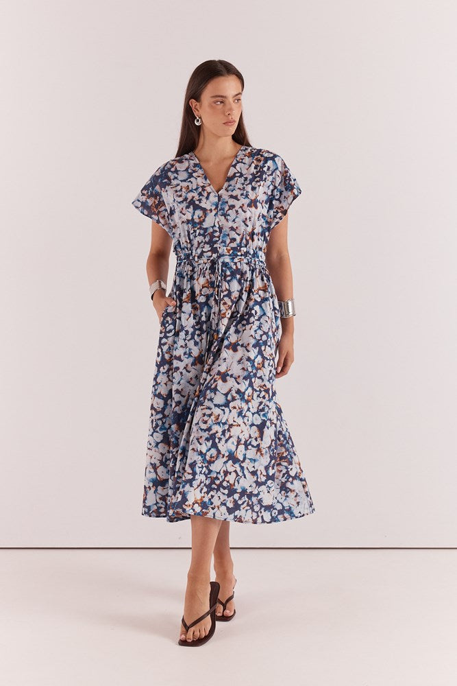 Sass Clothing Nazalia Tie Waist Dress (Violet Floral)