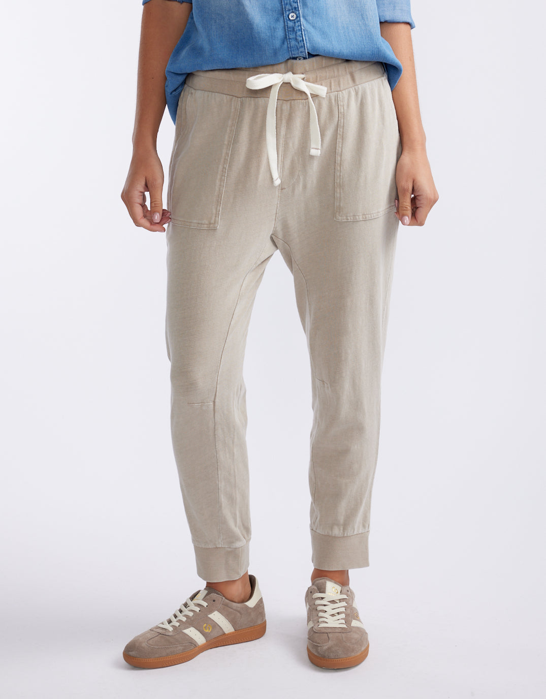 White & Co. The Sunset Pant (Washed Stone)