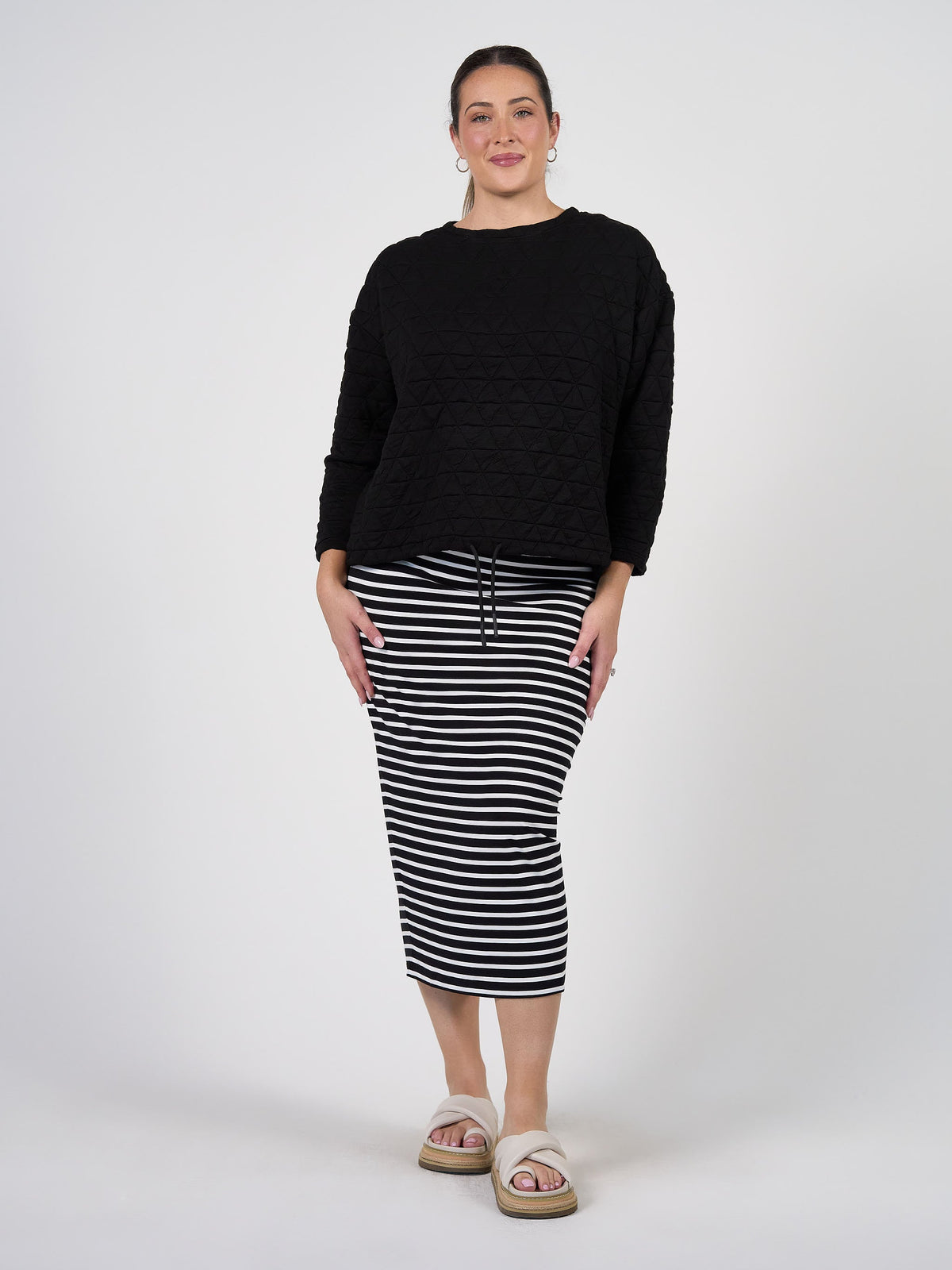 Lou Lou Sacha Oversized Quilted Bamboo Sweater (Olive)