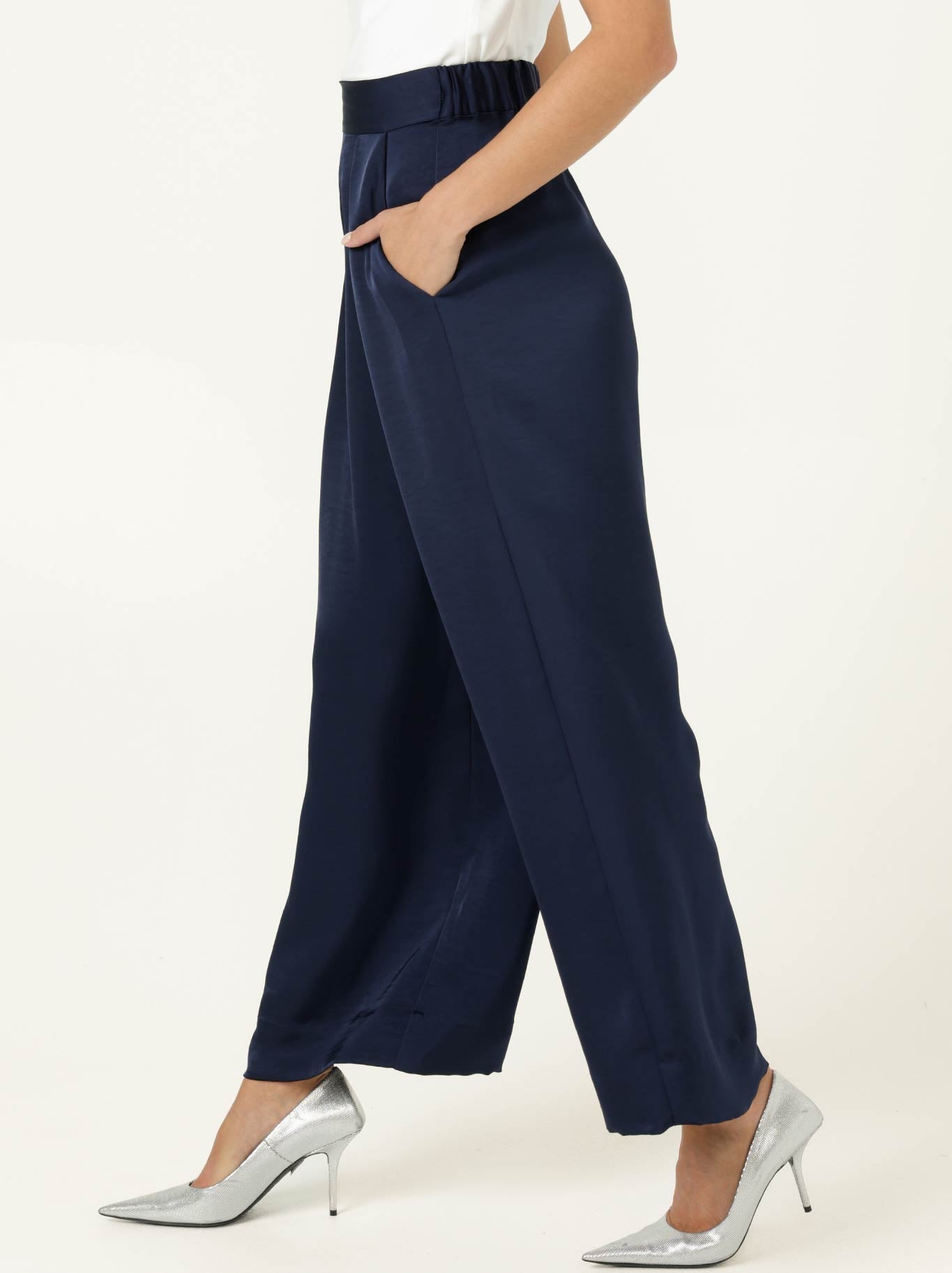 SACHA DRAKE LUXE PLEATED TROUSER (Navy)