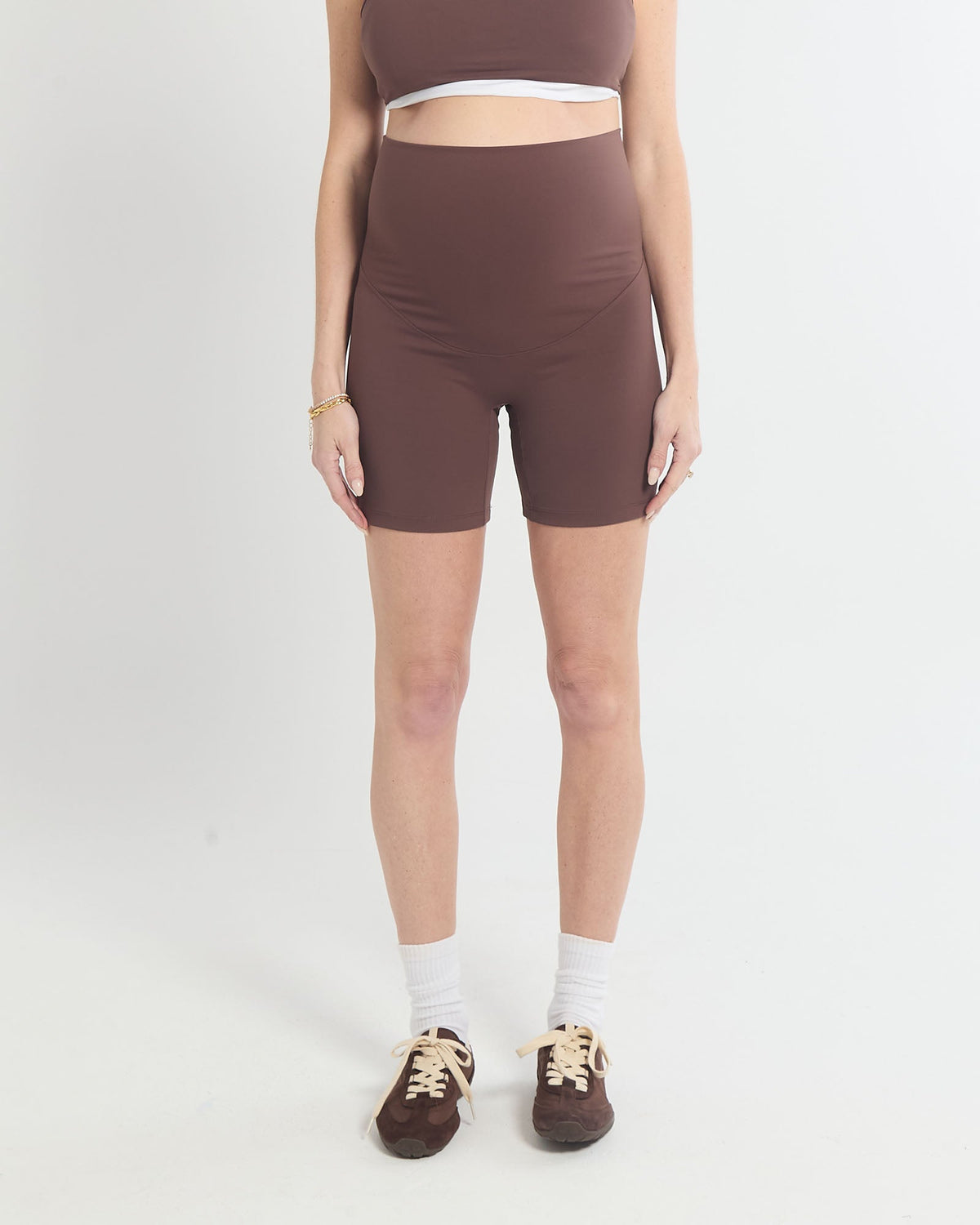 Soon Maternity Sage No Line Biker Shorts (Espresso)
