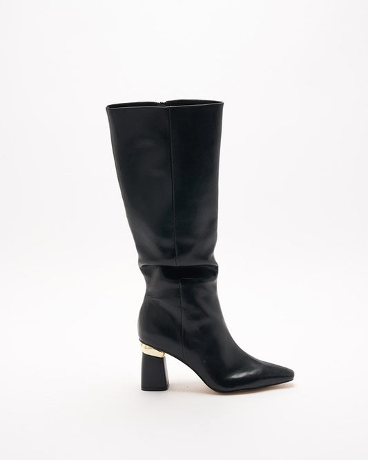 Image of Boots. Productname: Walnut Melbourne Sammie Boot in Black colour by brand - Walnut Melbourne