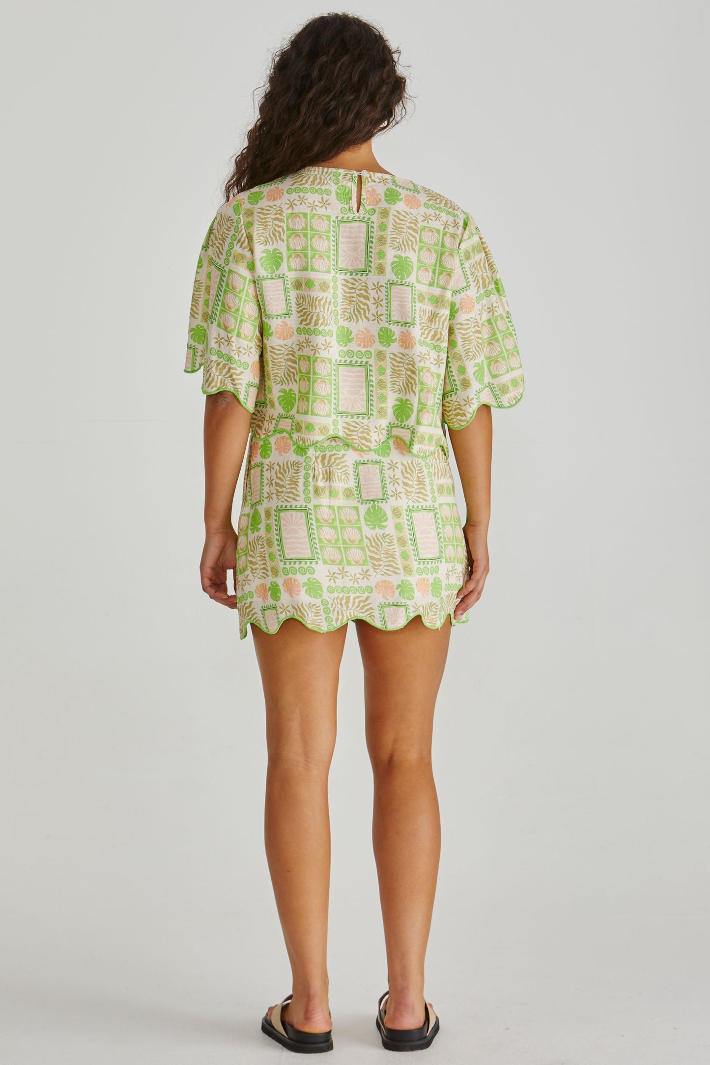 Sass Clothing Emmett Scallop Skirt (Green Shell Patchwork)