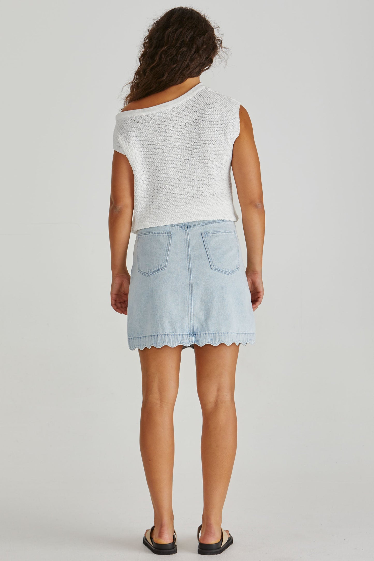 Sass Clothing Vale Scalloped Denim Skirt (Bleach)