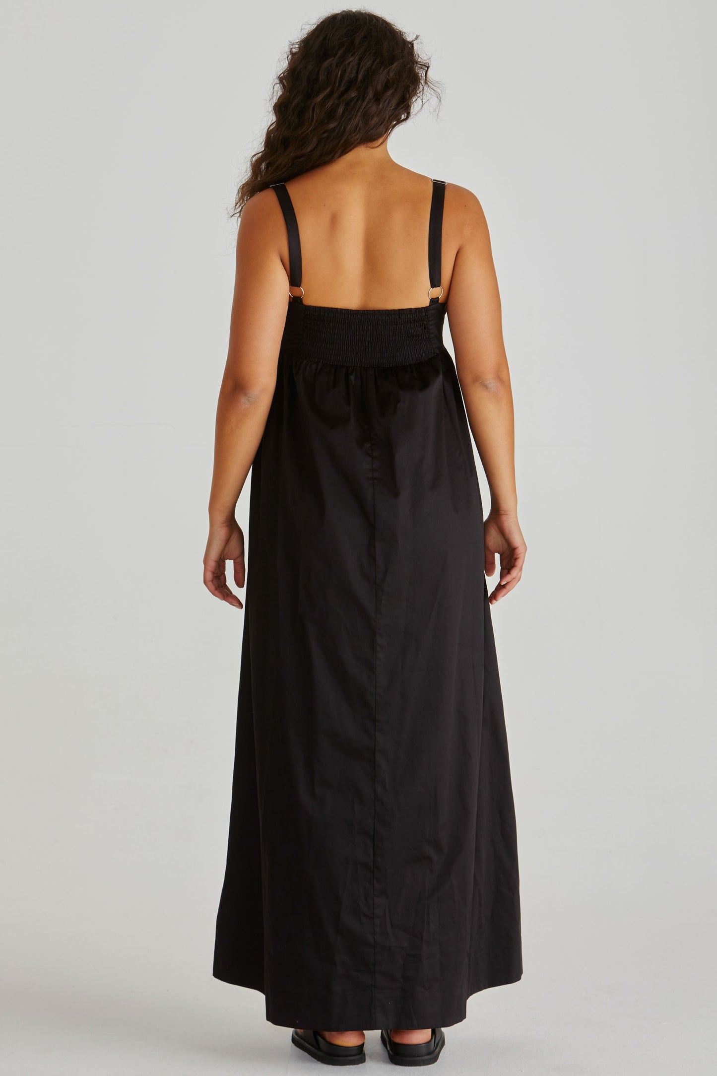 Sass Clothing Delaney Maxi Dress (Black)