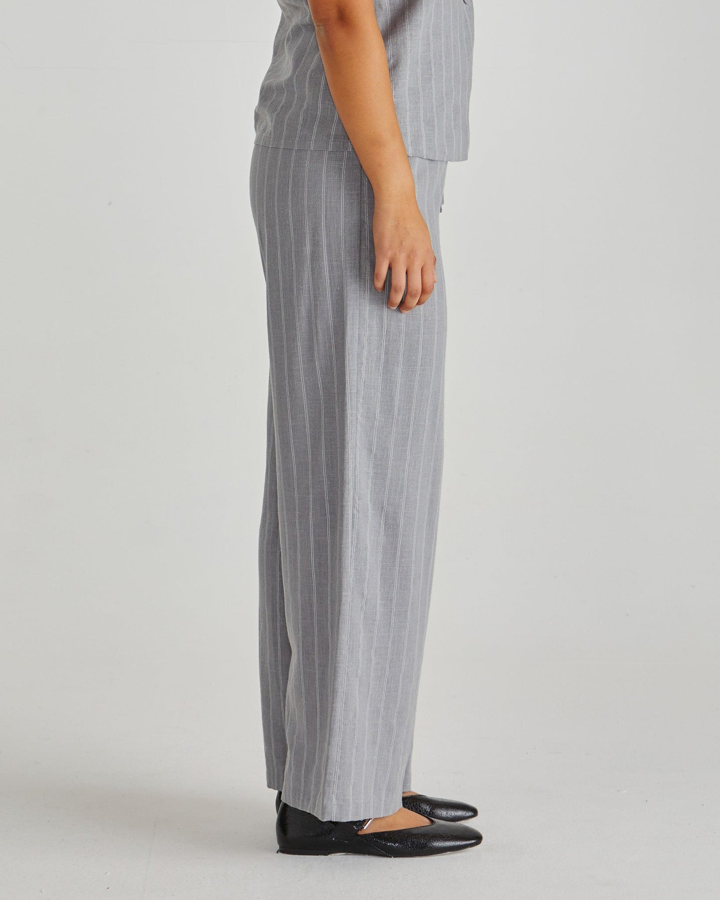 Sass Clothing Petra Pant (Grey Pinstripe)