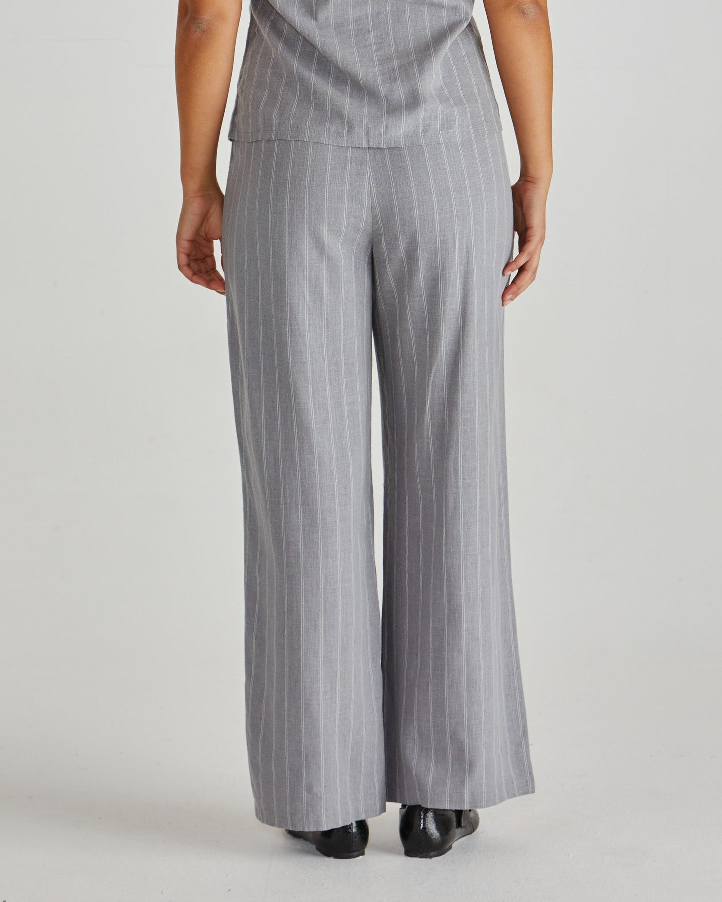 Sass Clothing Petra Pant (Grey Pinstripe)
