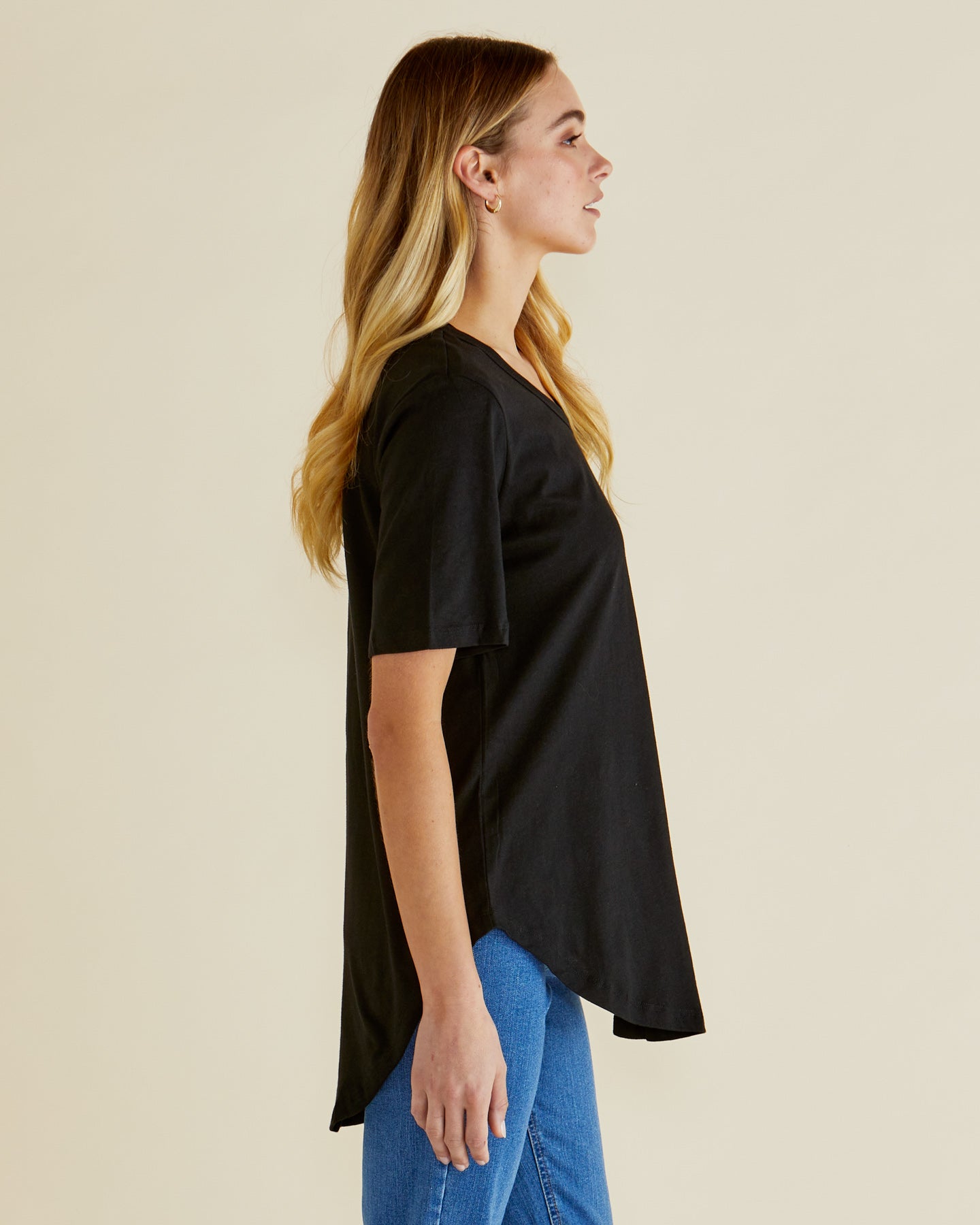 Betty Basics Ariana Tee (Black)