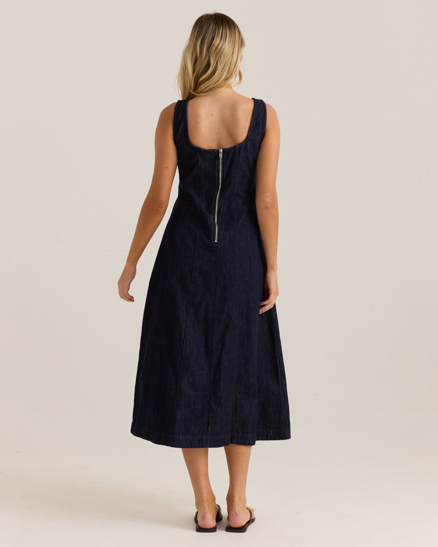 Sass Clothing Ainsley Dress (Dark Rinse Wash)