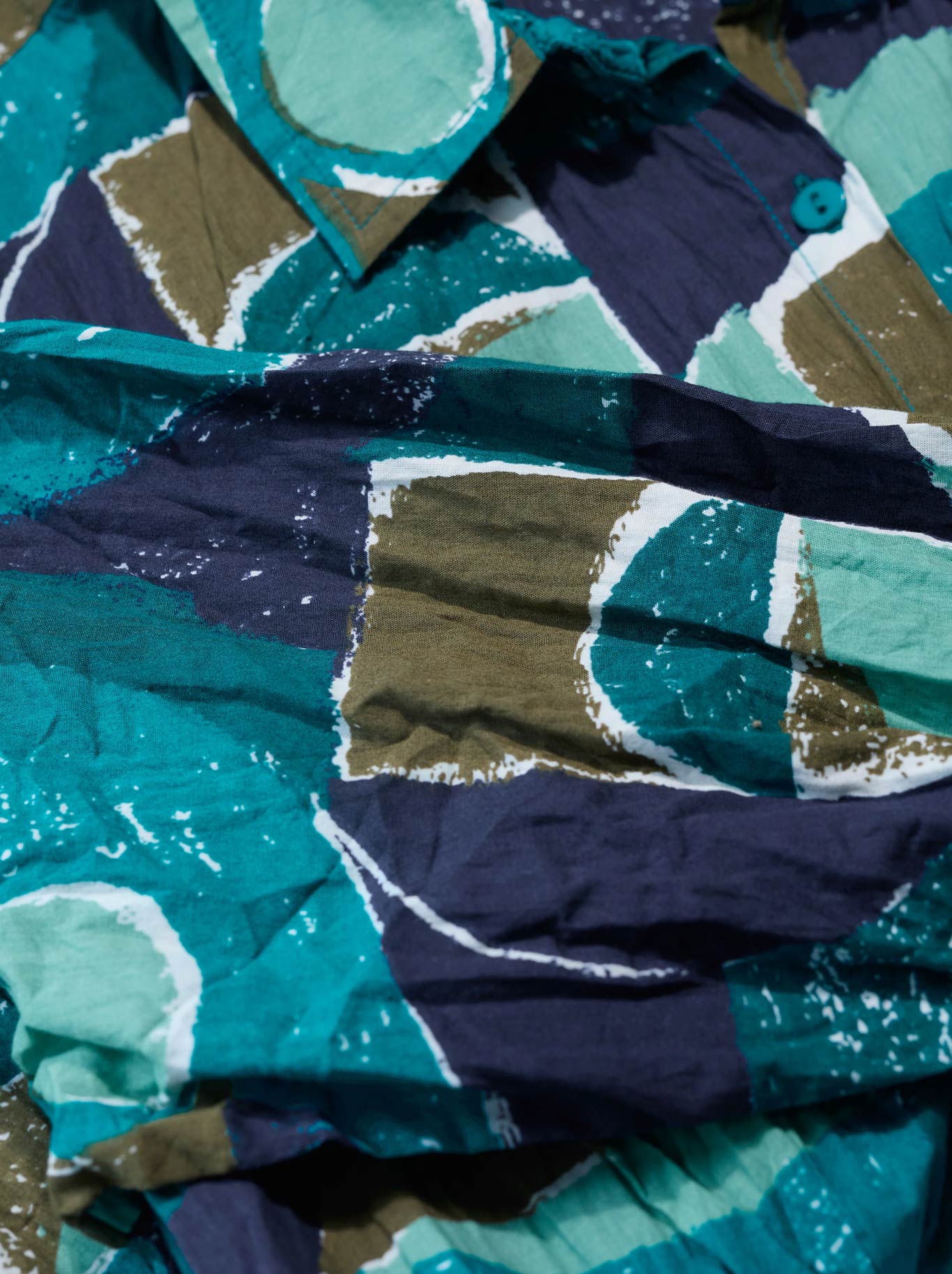 SEASALT LARISSA SHIRT (Emulsion)