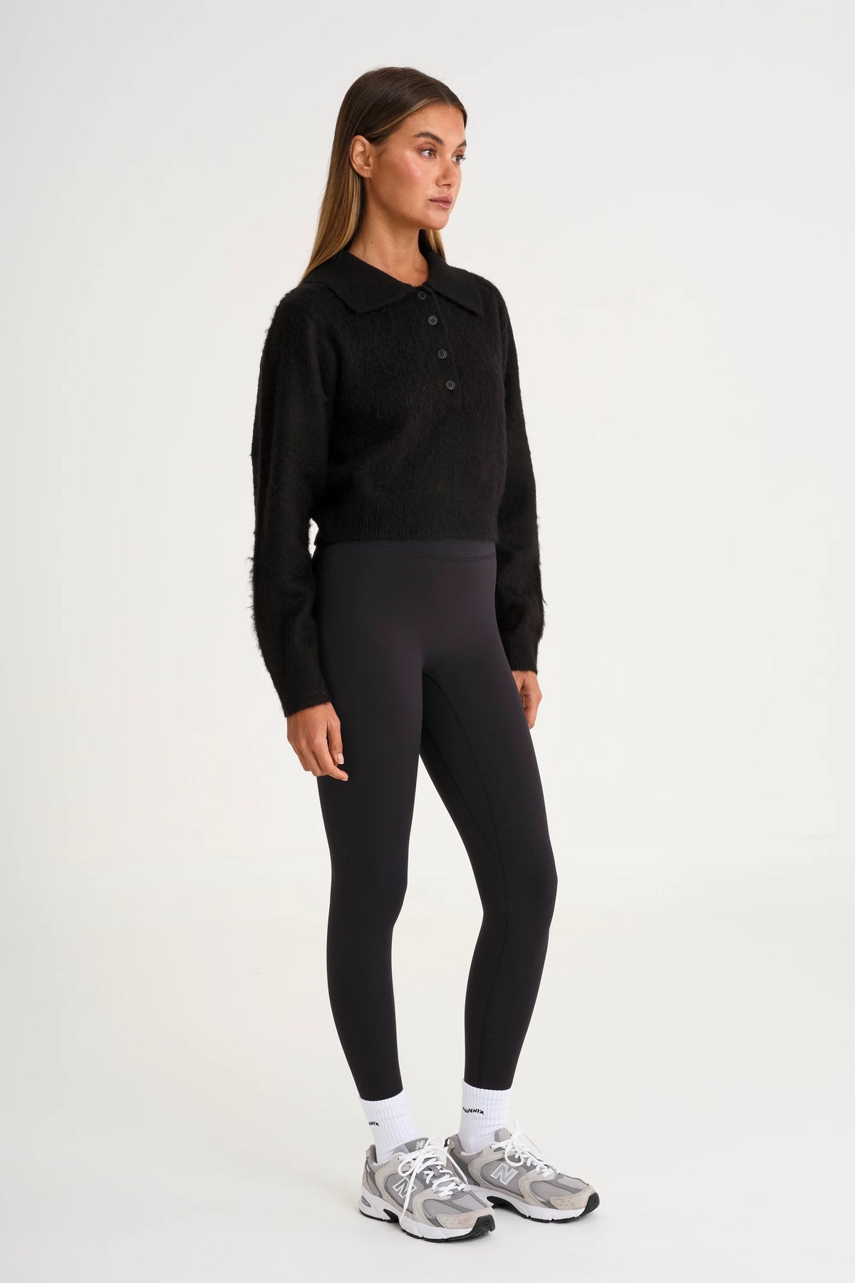 1/2 Button Polo Knit (Black)