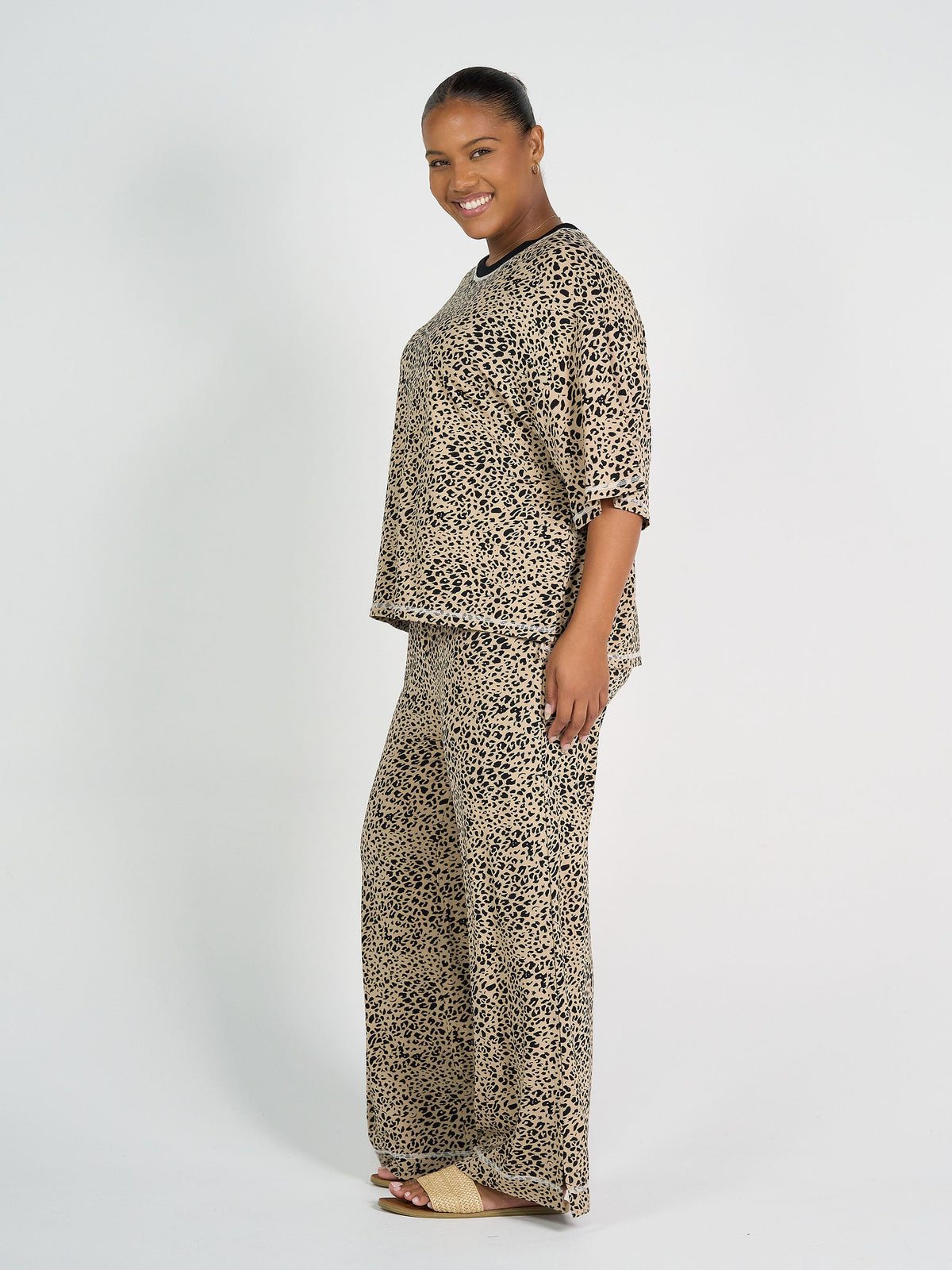 Lou Lou Spears Bamboo T-Shirt (Brown Leopard)