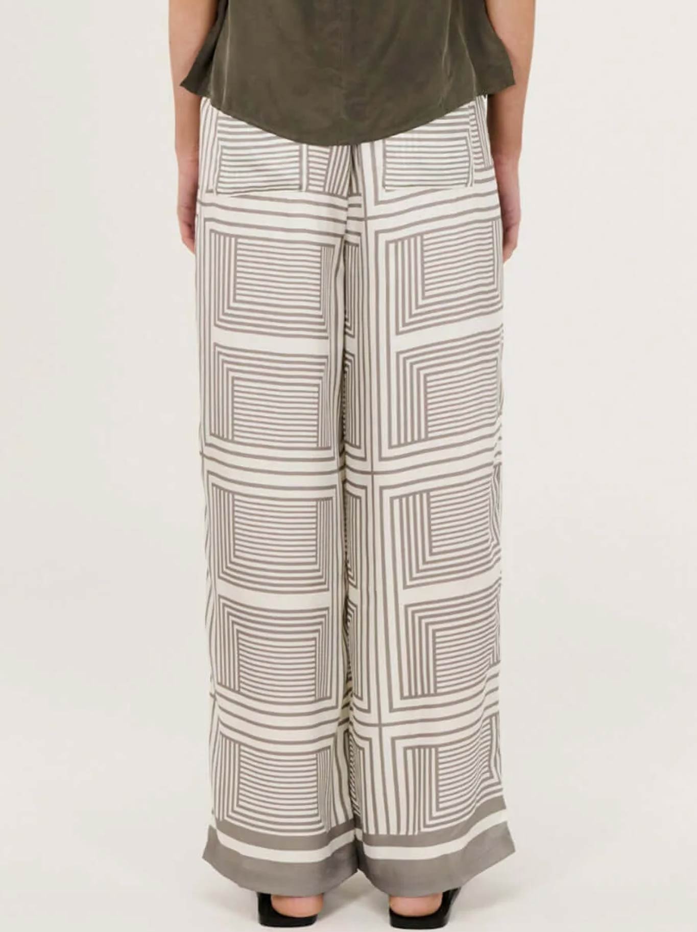 STAPLE THE LABEL SIPHON RELAXED PANT (Geometric)