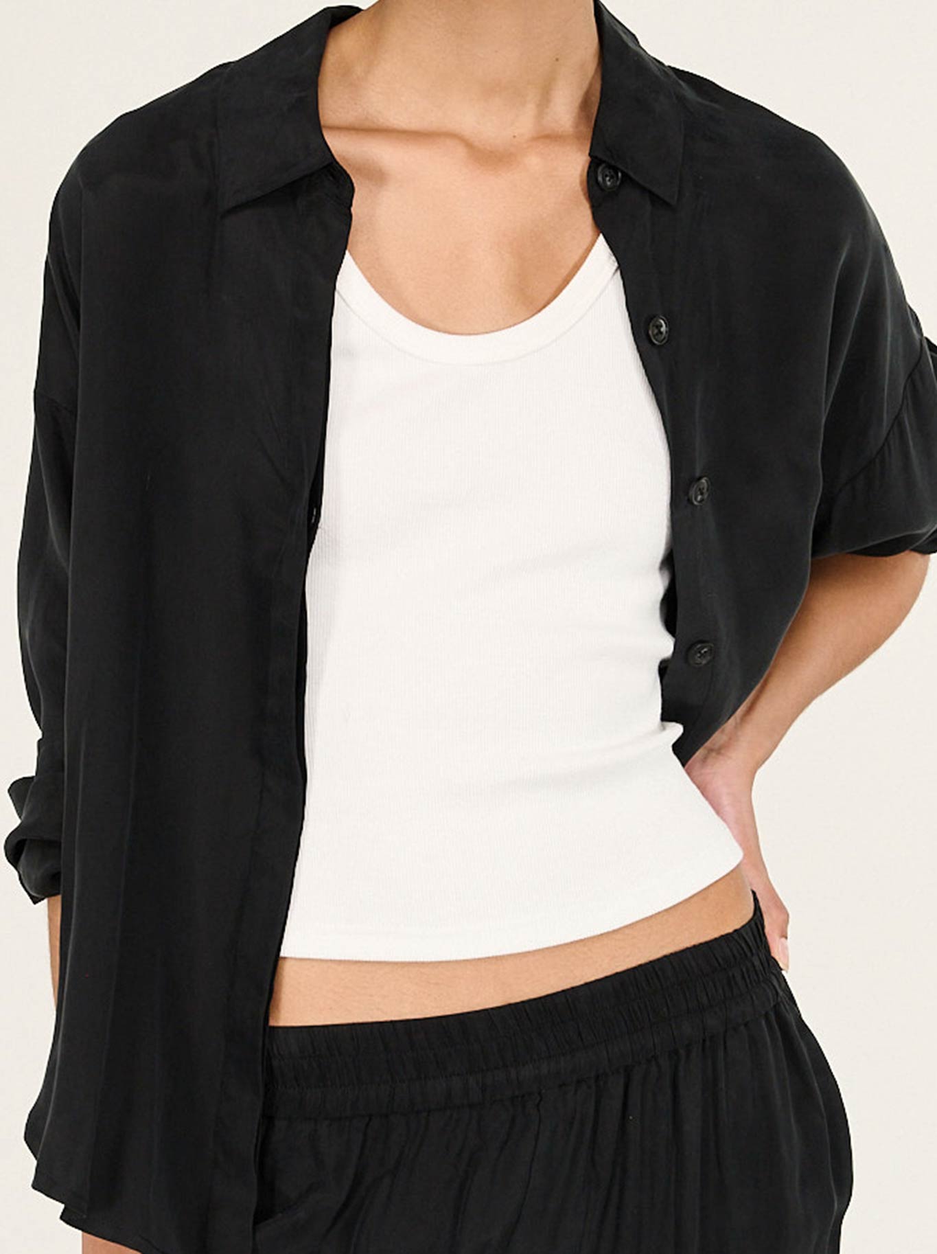 STAPLE THE LABEL SILVIE CUPRO SHIRT (Black)