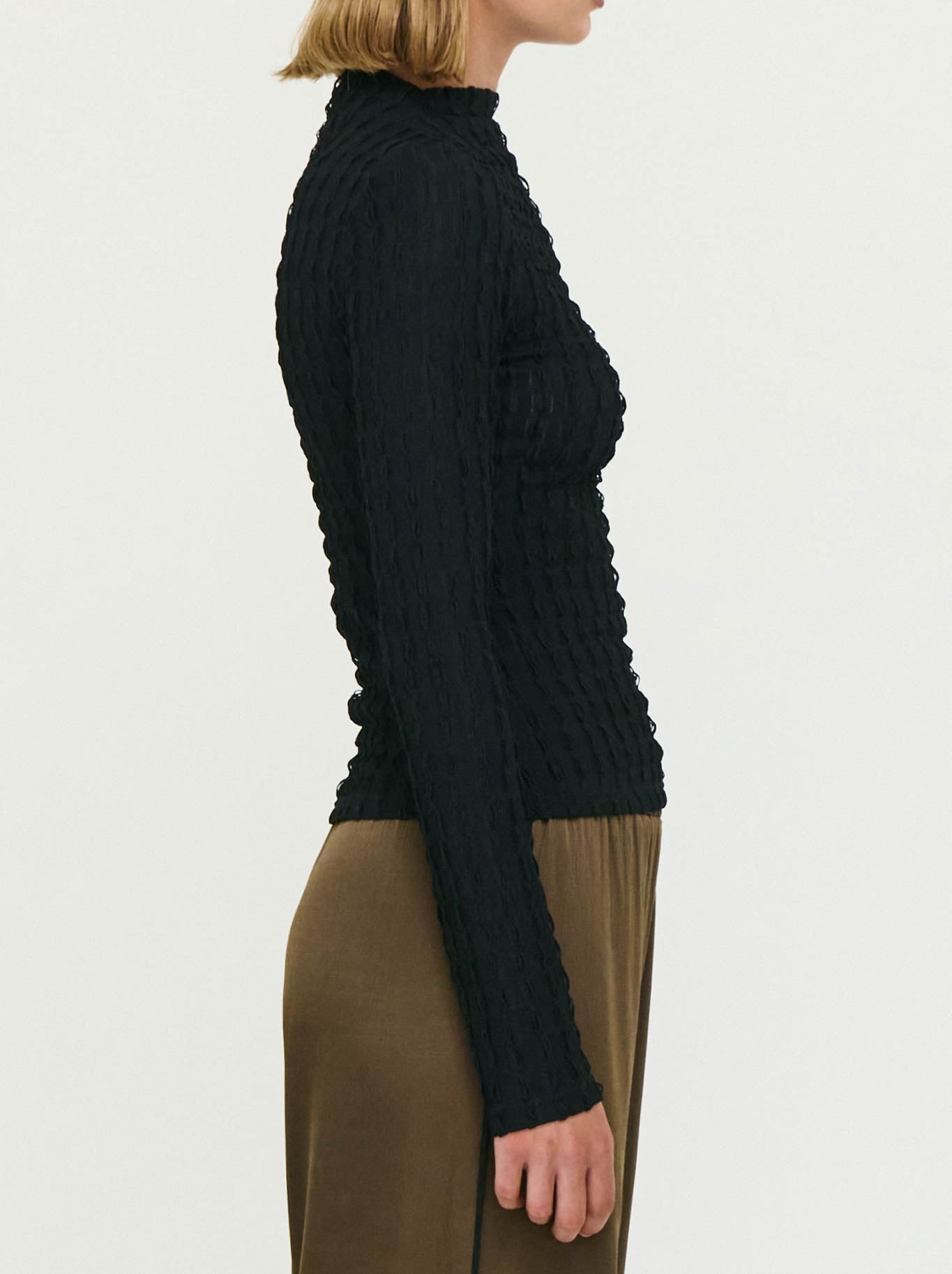 STAPLE THE LABEL DREW HIGH NECK TOP (Black)