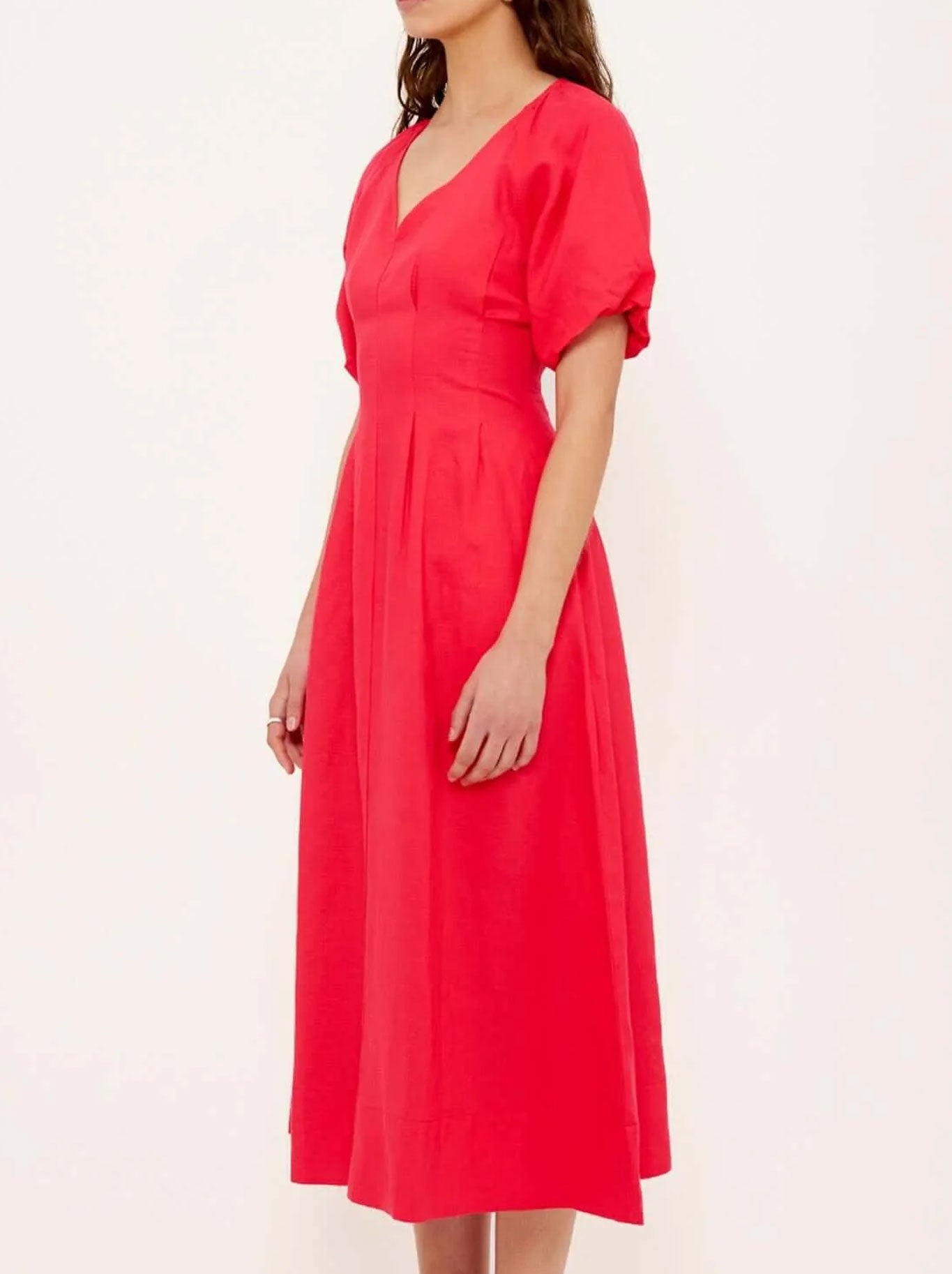 STAPLE THE LABEL VALENTINA V-NECK MIDI DRESS (Red)