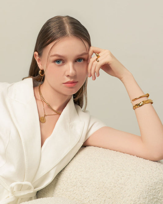 LAVANA Starburst Coin Gold Necklace